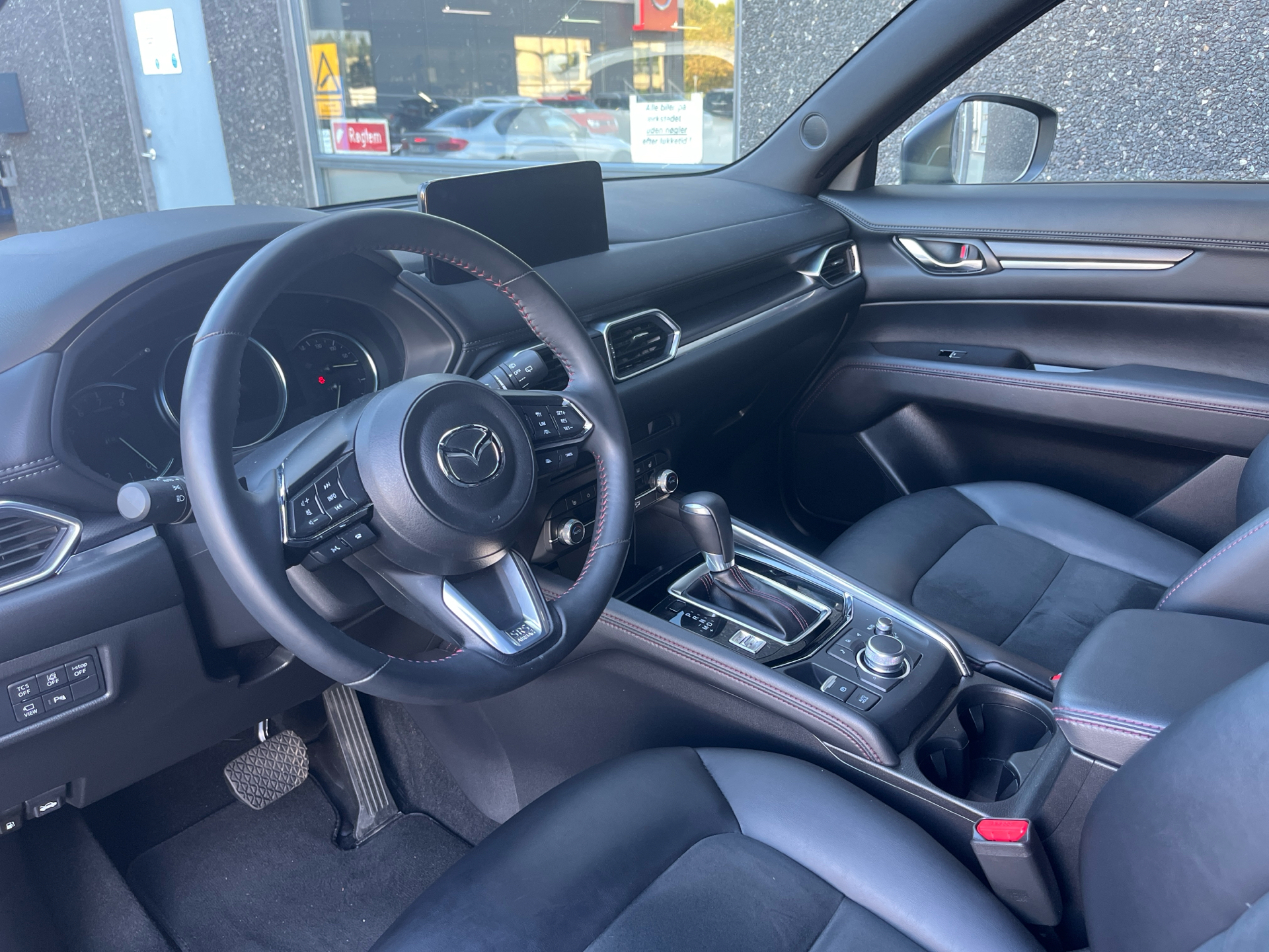 Billede af Mazda CX-5 2,0 Skyactiv-G Homura 165HK 5d 6g Aut.