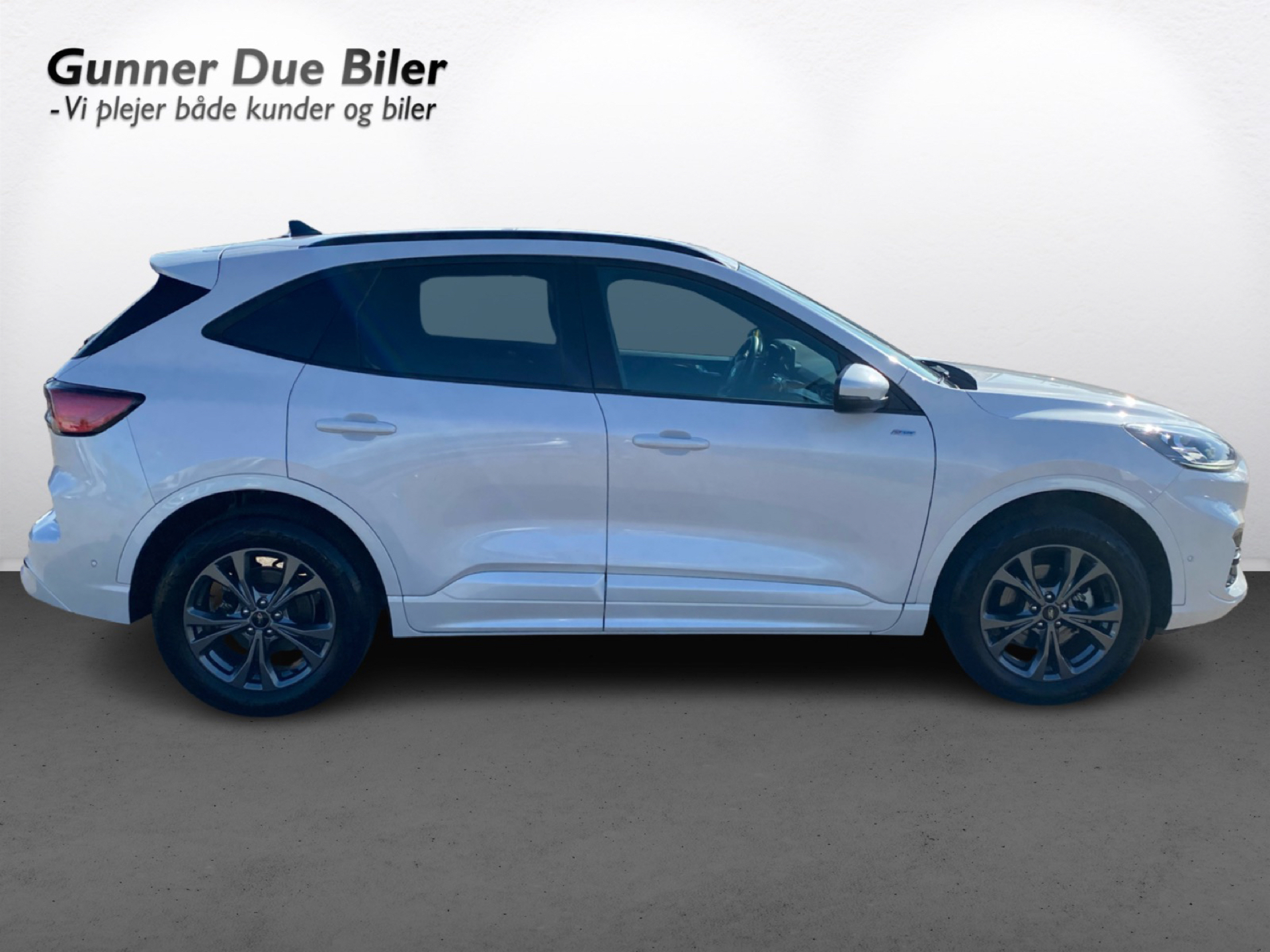 Billede af Ford Kuga 2,5 Plugin-hybrid ST-Line X CVT 225HK 5d Trinl. Gear
