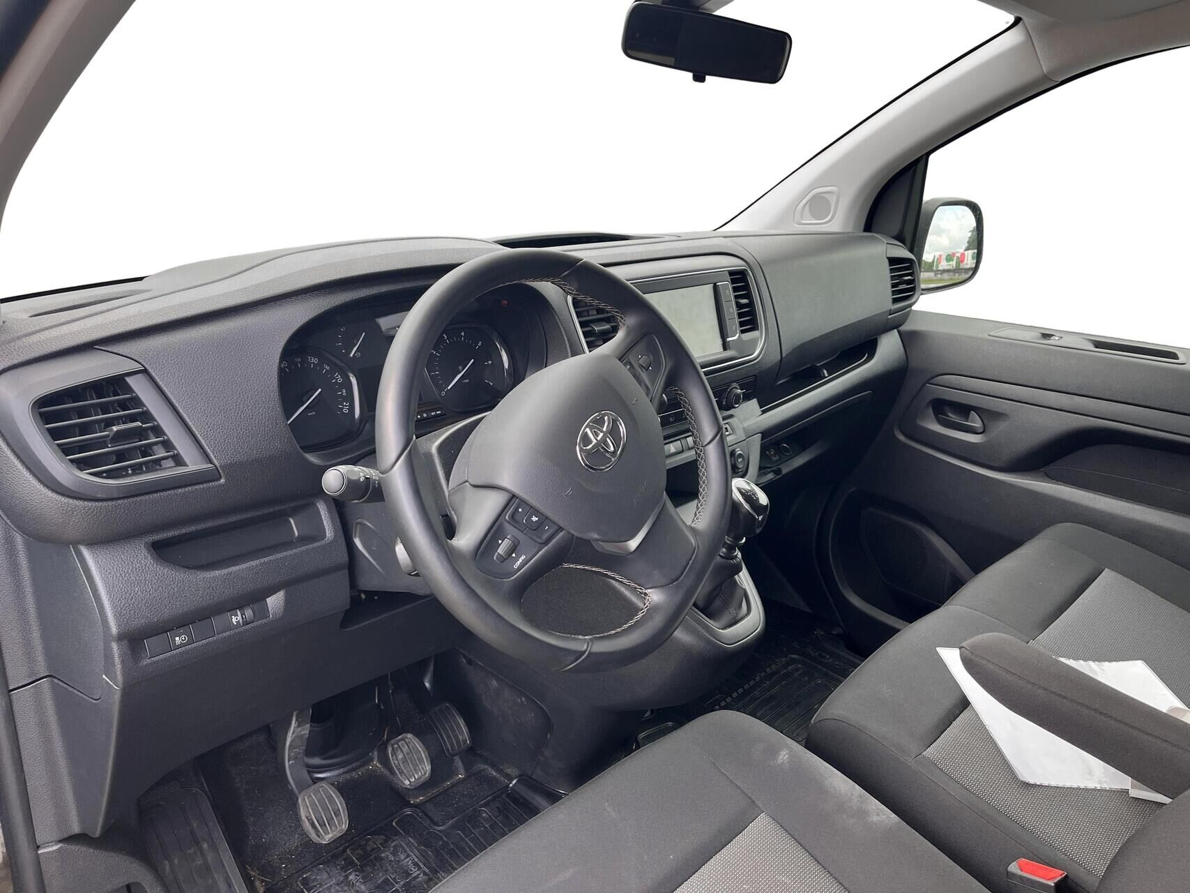 Billede af Toyota Proace Medium 2,0 D Comfort Master m/ To skydedør 144HK Van 6g