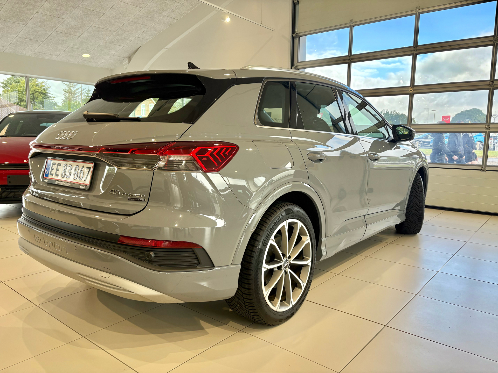 Billede af Audi Q4 45 E-tron Attitude Quattro 265HK 5d Aut.