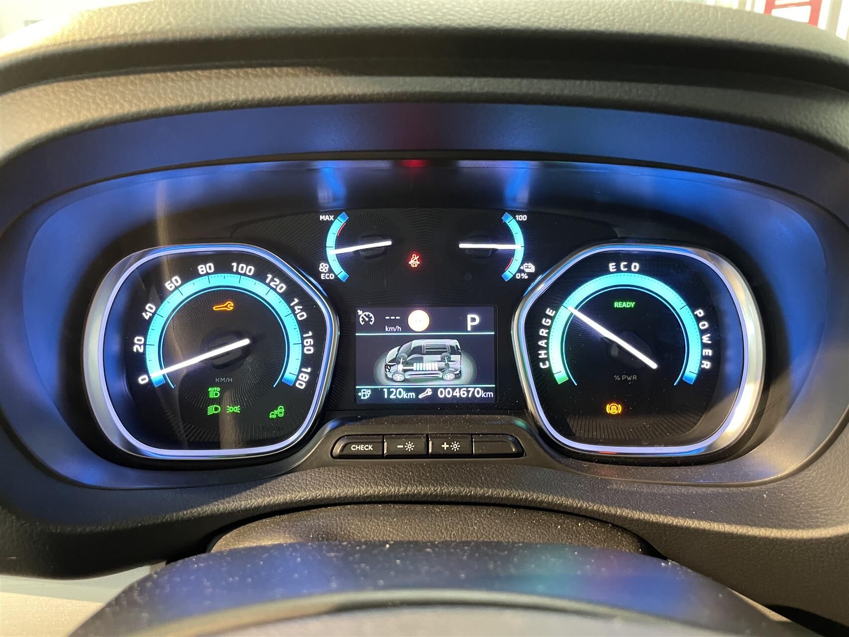 Billede af Peugeot e-Traveller L2 EL Premium 136HK Aut.