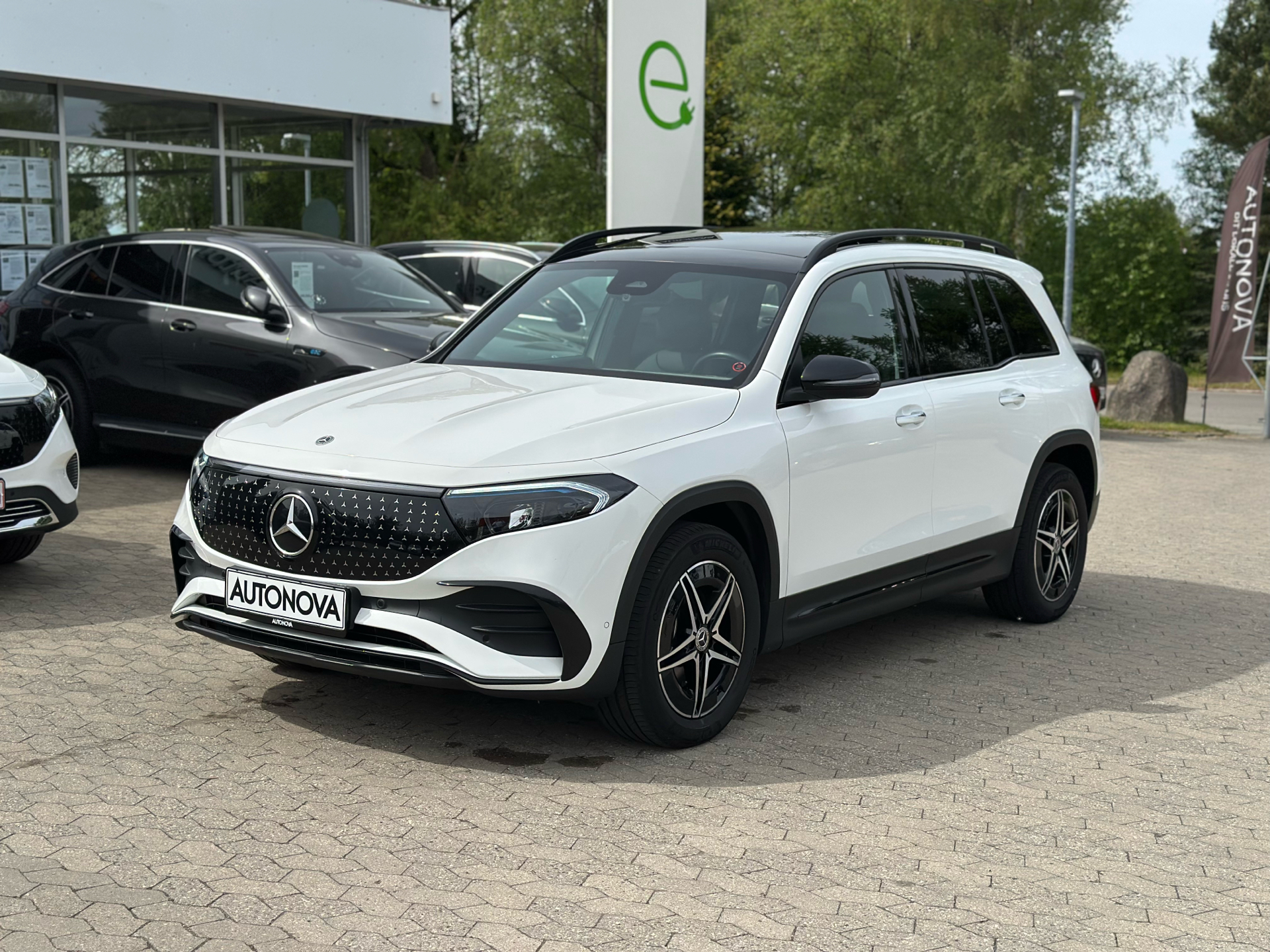 Billede af Mercedes-Benz EQB 250+ EL AMG Advance 190HK 5d Aut.