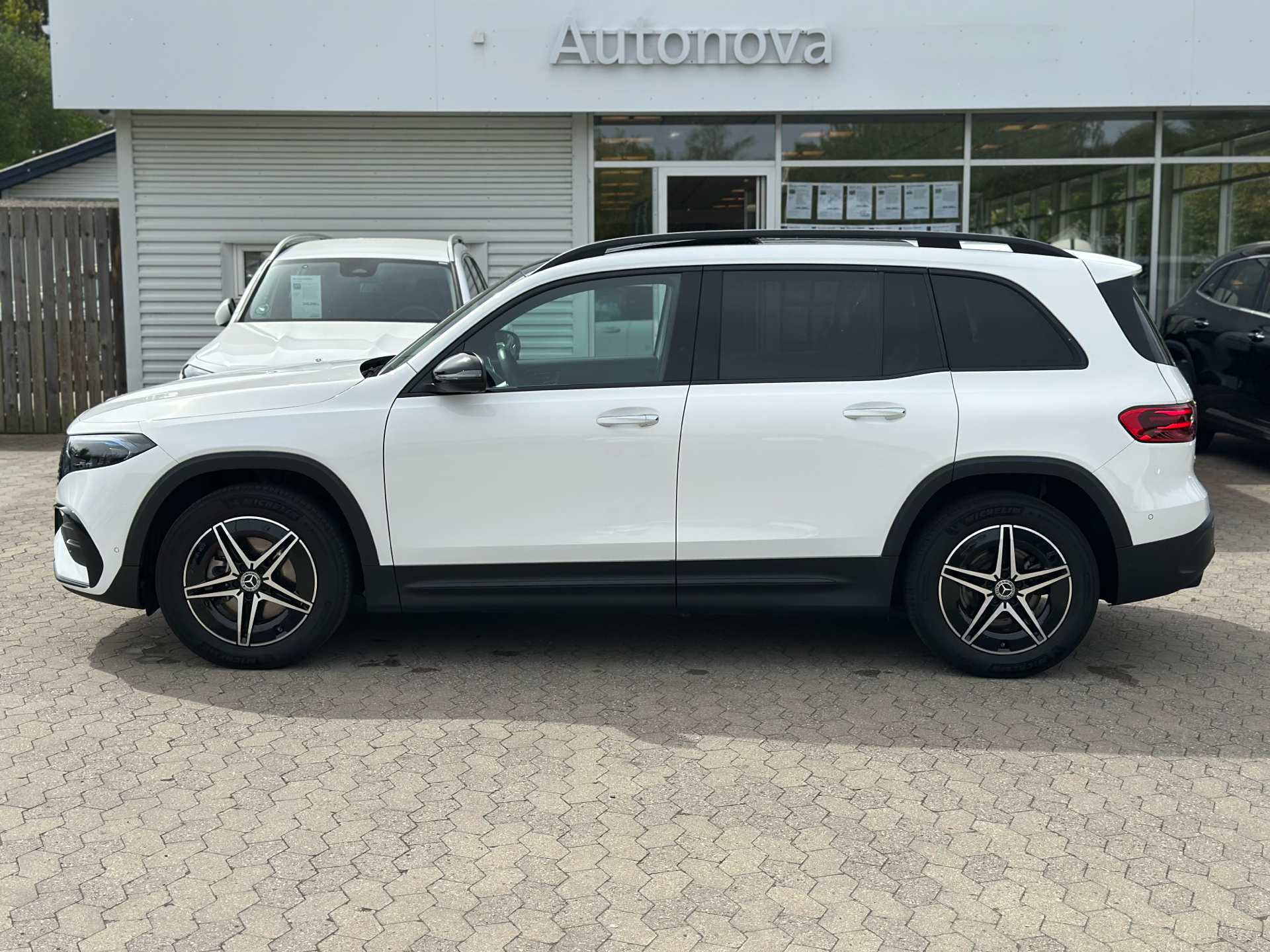 Billede af Mercedes-Benz EQB 250+ EL AMG Advance 190HK 5d Aut.