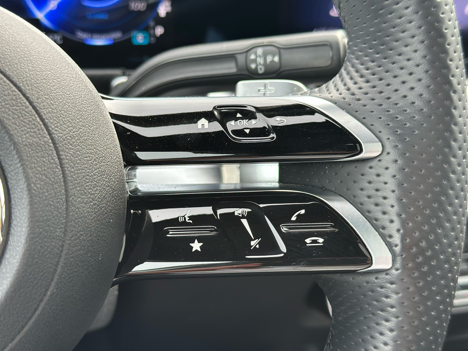 Billede af Mercedes-Benz EQB 250+ EL AMG Advance 190HK 5d Aut.
