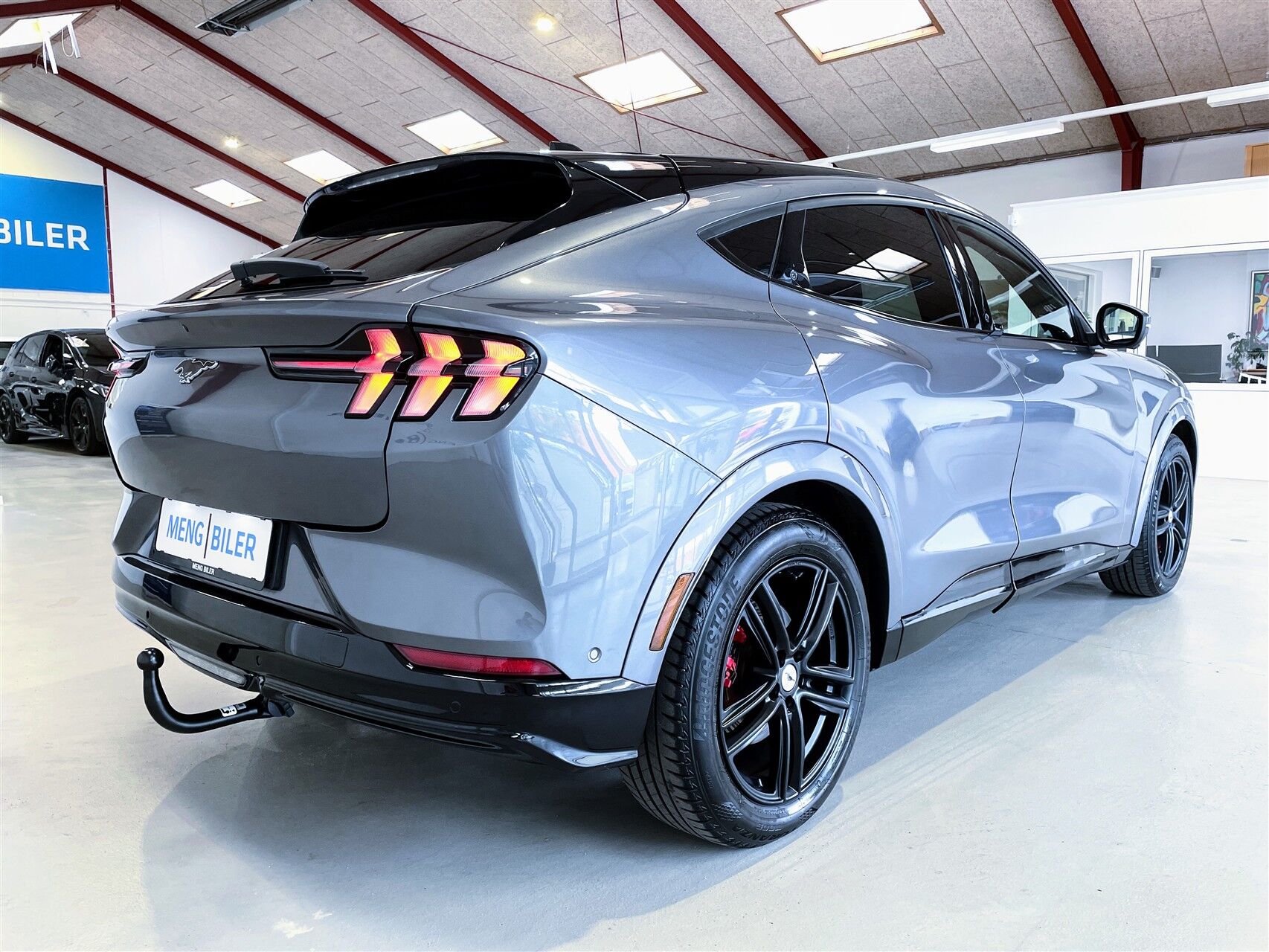 Billede af Ford Mustang Mach-E EL Extended Range First Edition AWD 371HK 5d Aut.