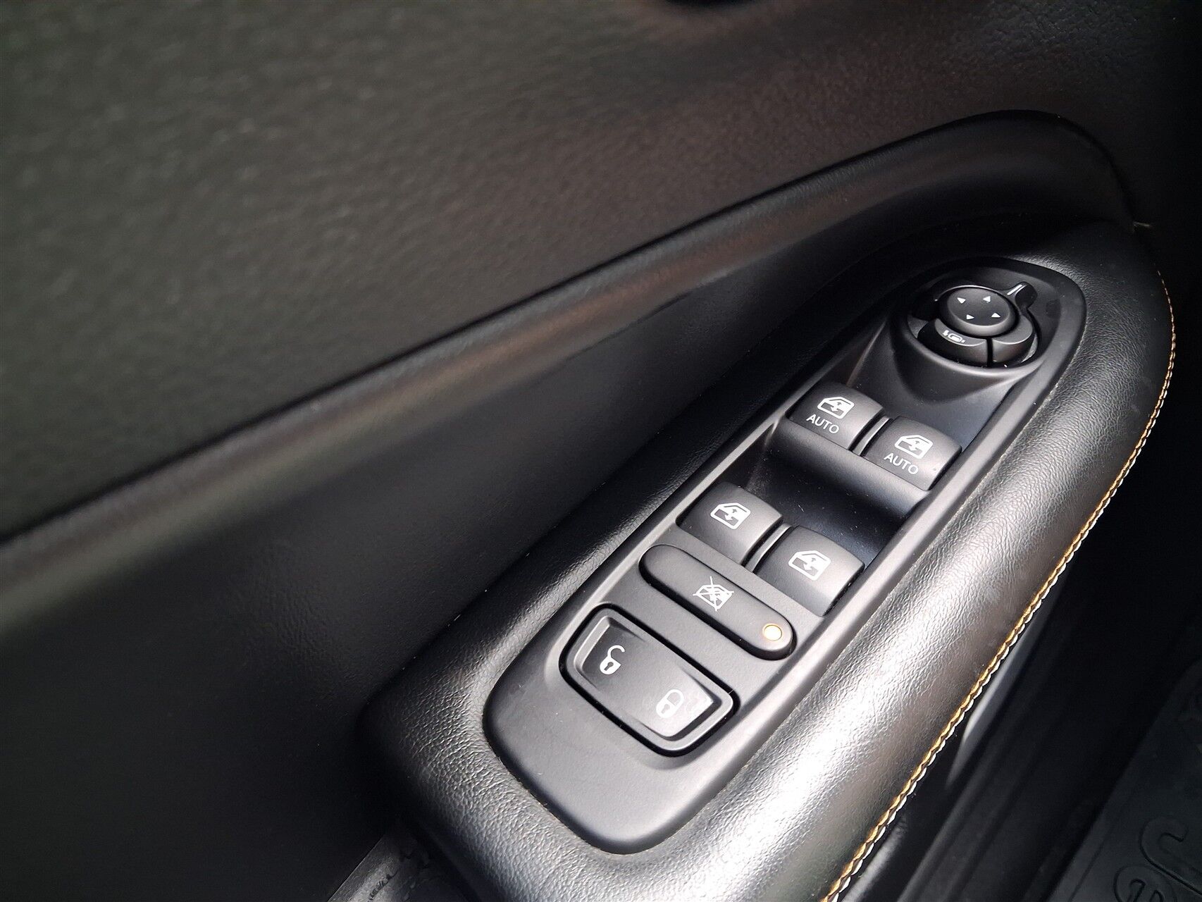 Billede af Jeep Compass 1,3 MJT  Plugin-hybrid Longitude X 4xe 190HK 5d 6g Aut.
