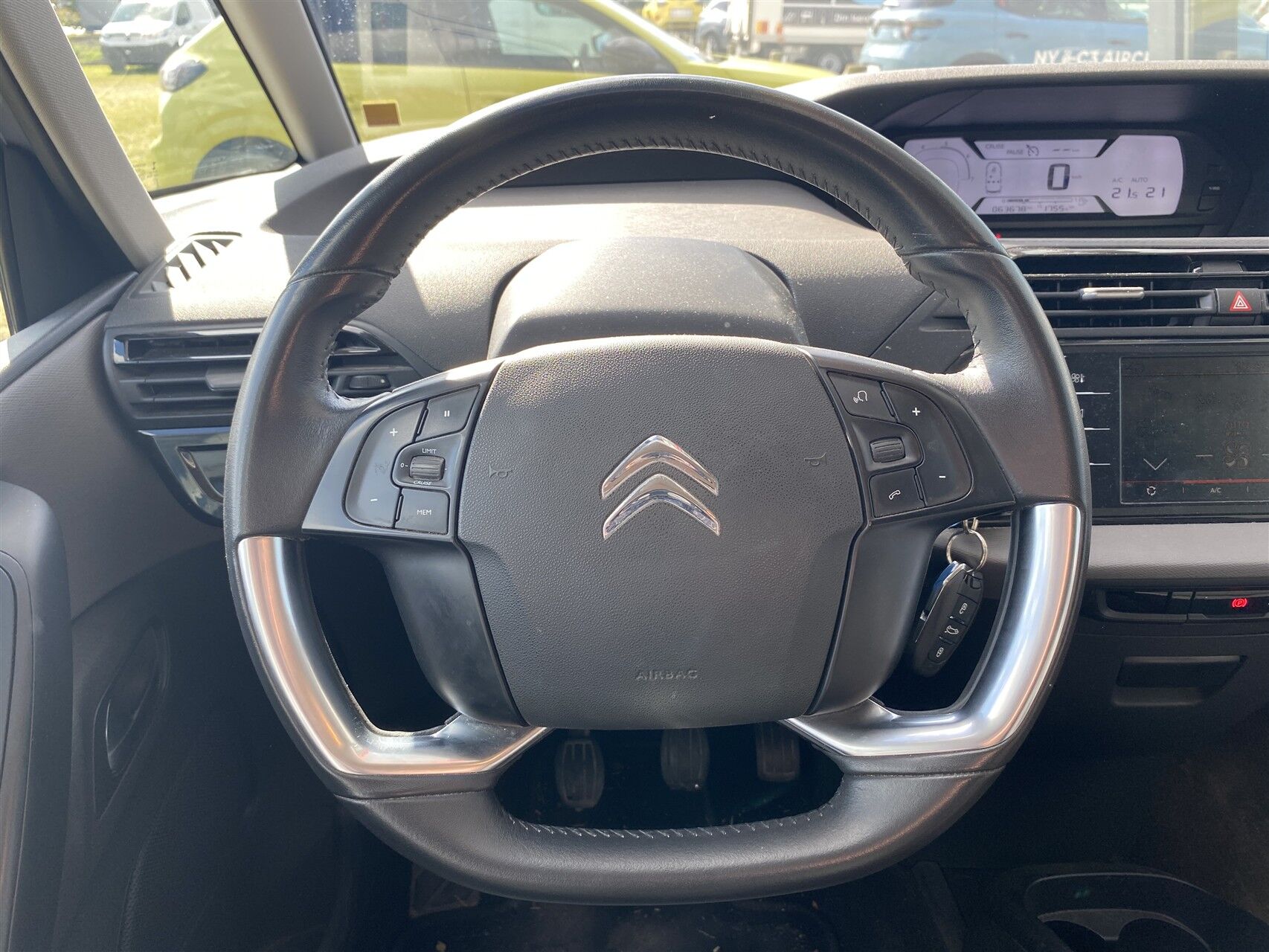Billede af Citroën C4 SpaceTourer 1,6 Blue HDi Iconic start/stop 120HK