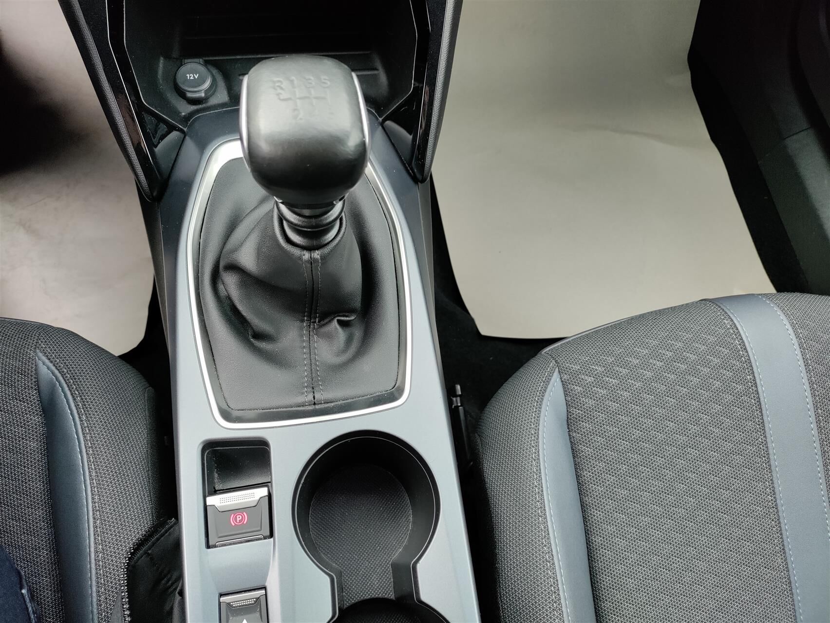 Billede af Peugeot 2008 1,2 PureTech Evolution 130HK 5d