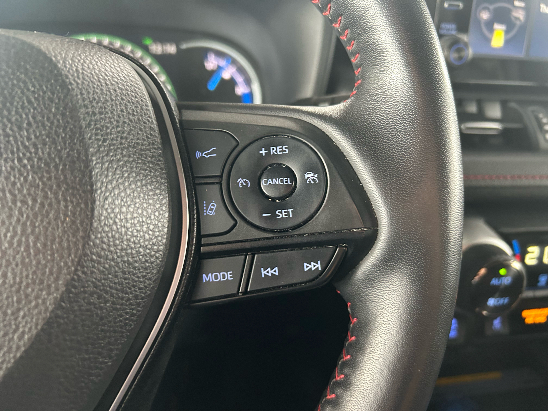 Billede af Toyota RAV4 Plug-in 2,5 Plugin-hybrid H3 Business Comfort AWD 306HK 5d 6g Aut.