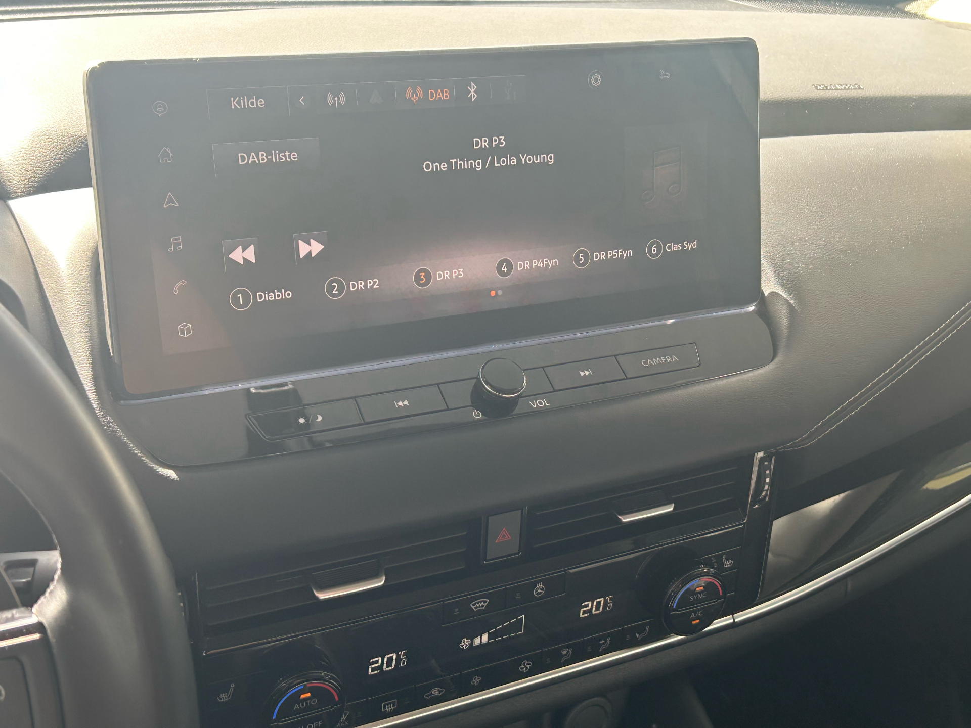 Billede af Nissan Qashqai 1,3 MHEV  Mild hybrid N-Connecta X-Tronic 158HK 5d 7g Aut.