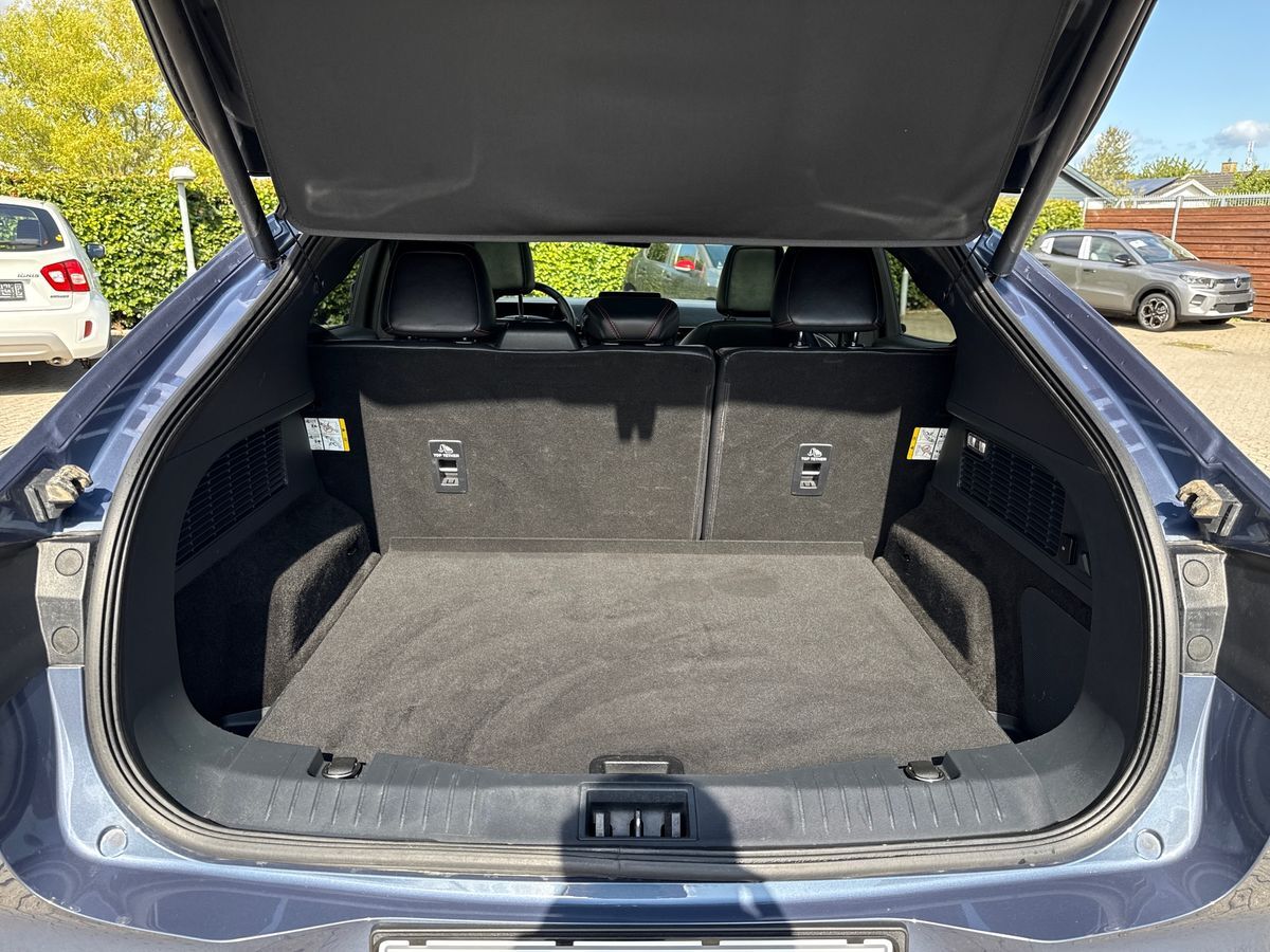 Billede af Ford Mustang Mach-E EL UR Premium AWD 351HK 5d Aut.