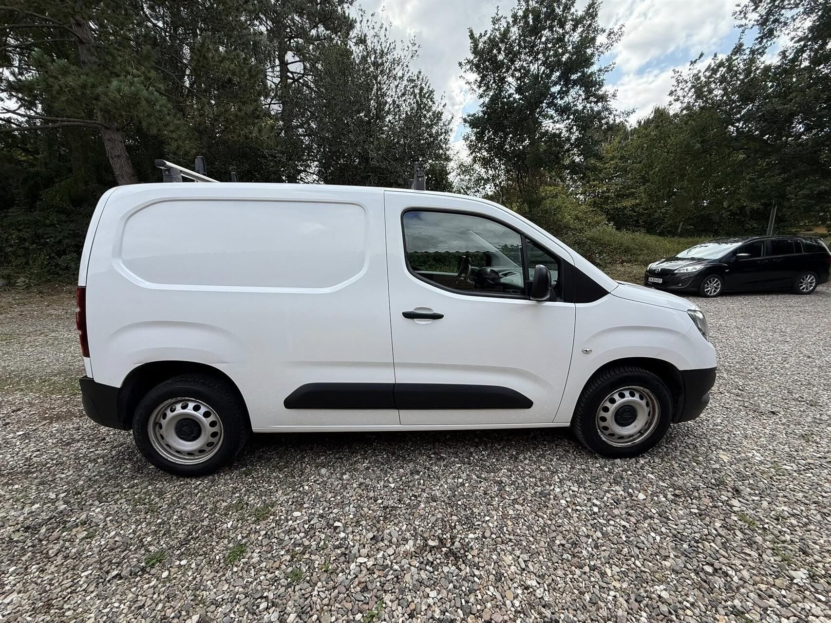 Billede af Opel Combo L1V1 1,5 D Essentia 75HK Van