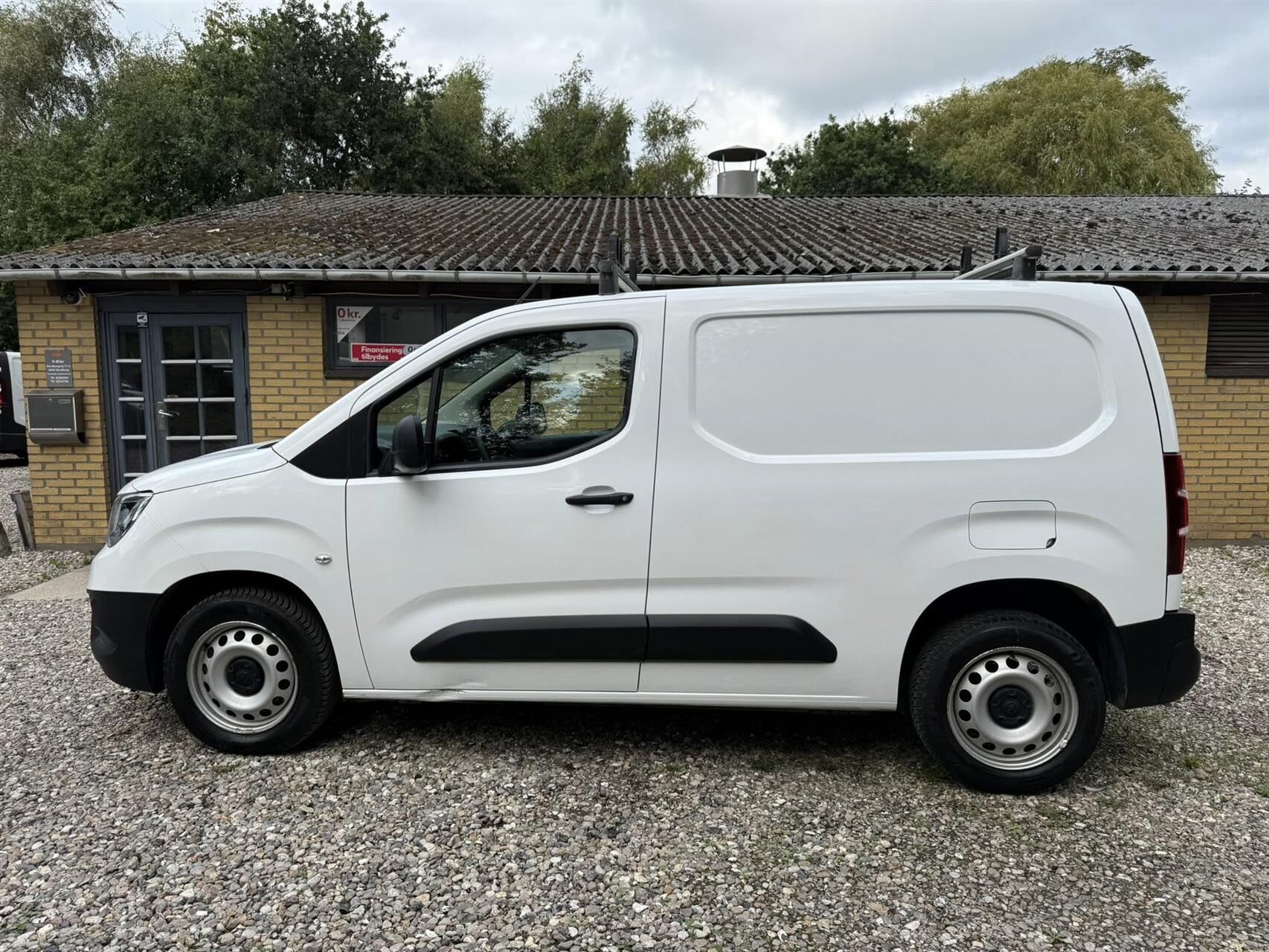 Billede af Opel Combo L1V1 1,5 D Essentia 75HK Van