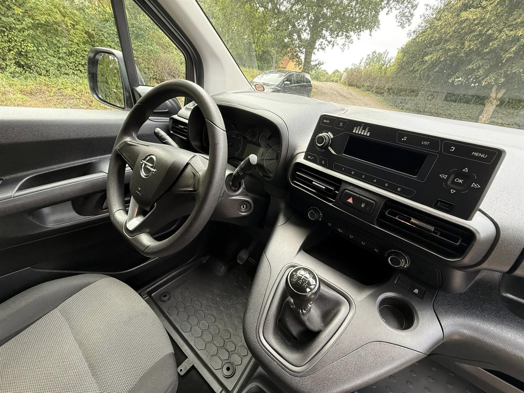 Billede af Opel Combo L1V1 1,5 D Essentia 75HK Van