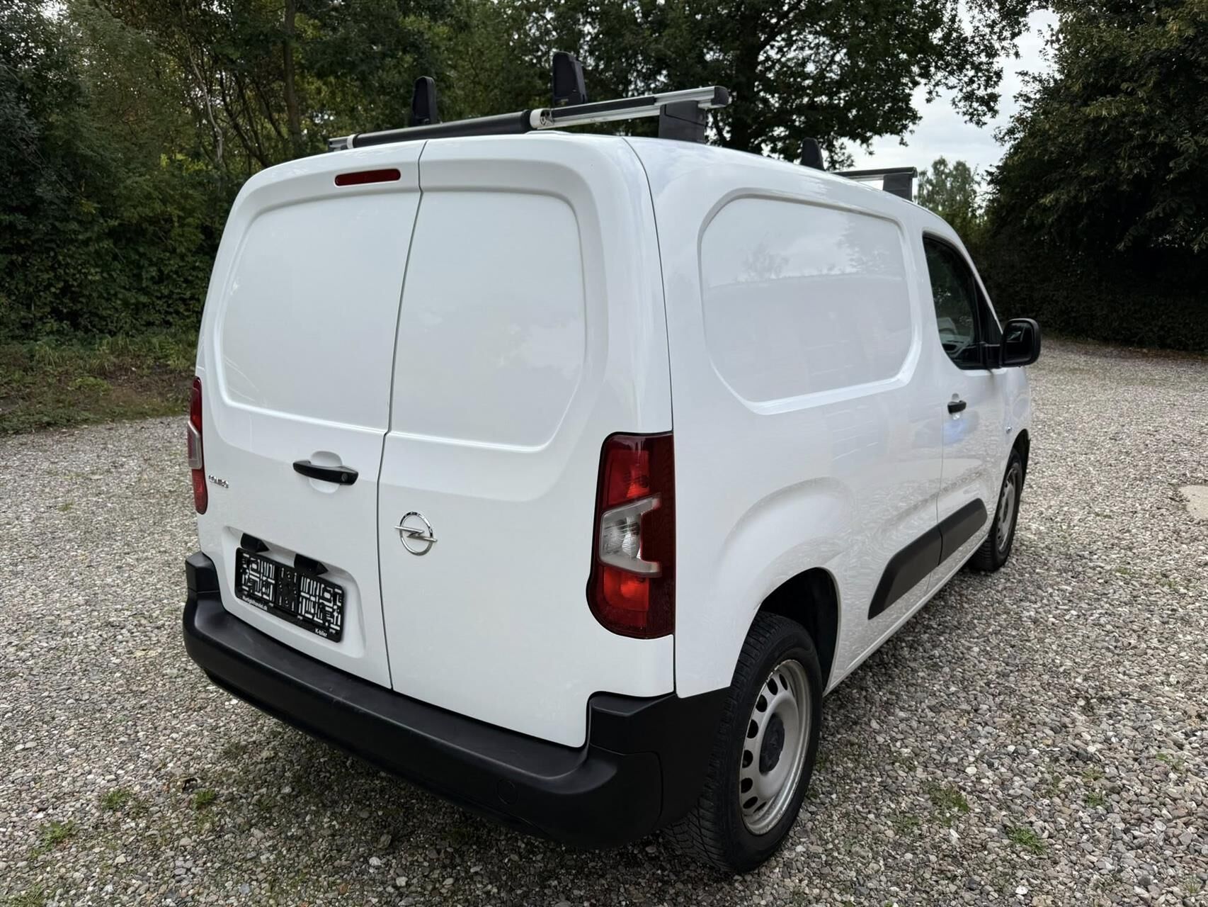 Billede af Opel Combo L1V1 1,5 D Essentia 75HK Van