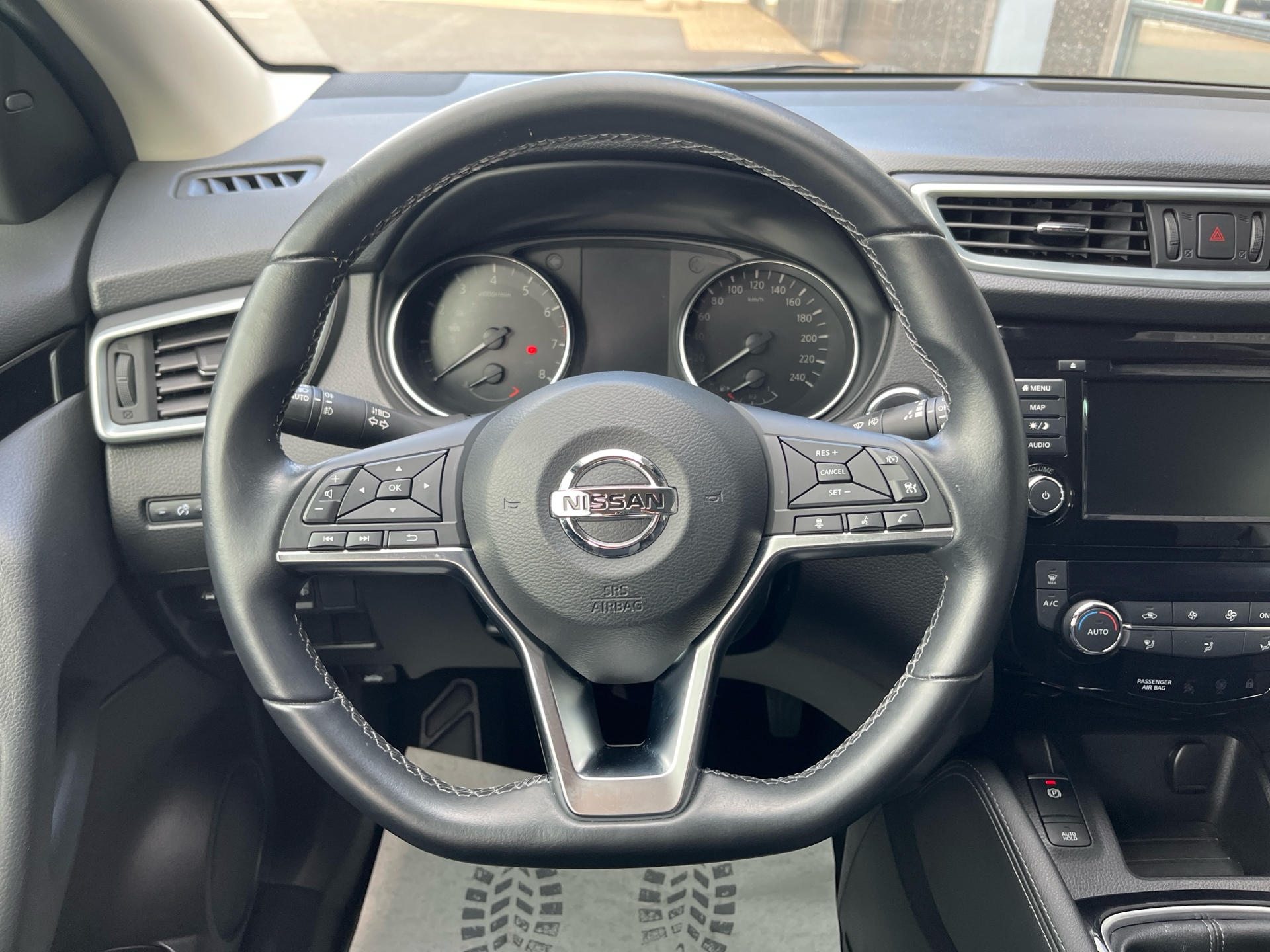 Billede af Nissan Qashqai 1,3 Dig-T N-Connecta 140HK 5d 6g