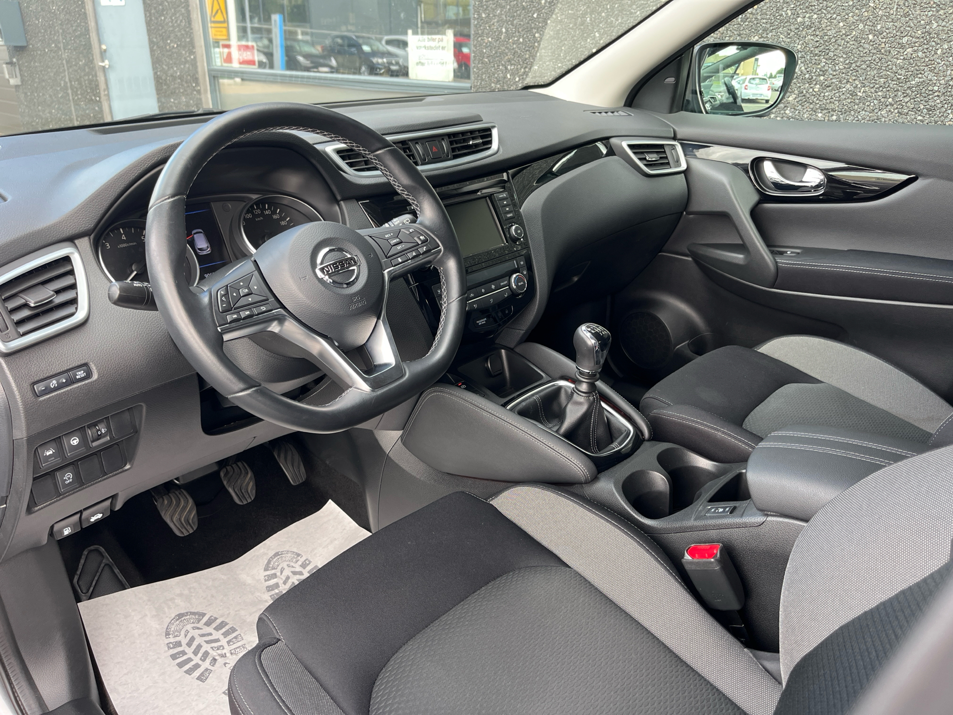 Billede af Nissan Qashqai 1,3 Dig-T N-Connecta 140HK 5d 6g