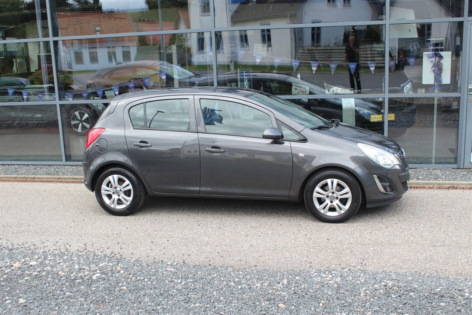 Billede af Opel Corsa 1,2 Twinport Cosmo 85HK 5d
