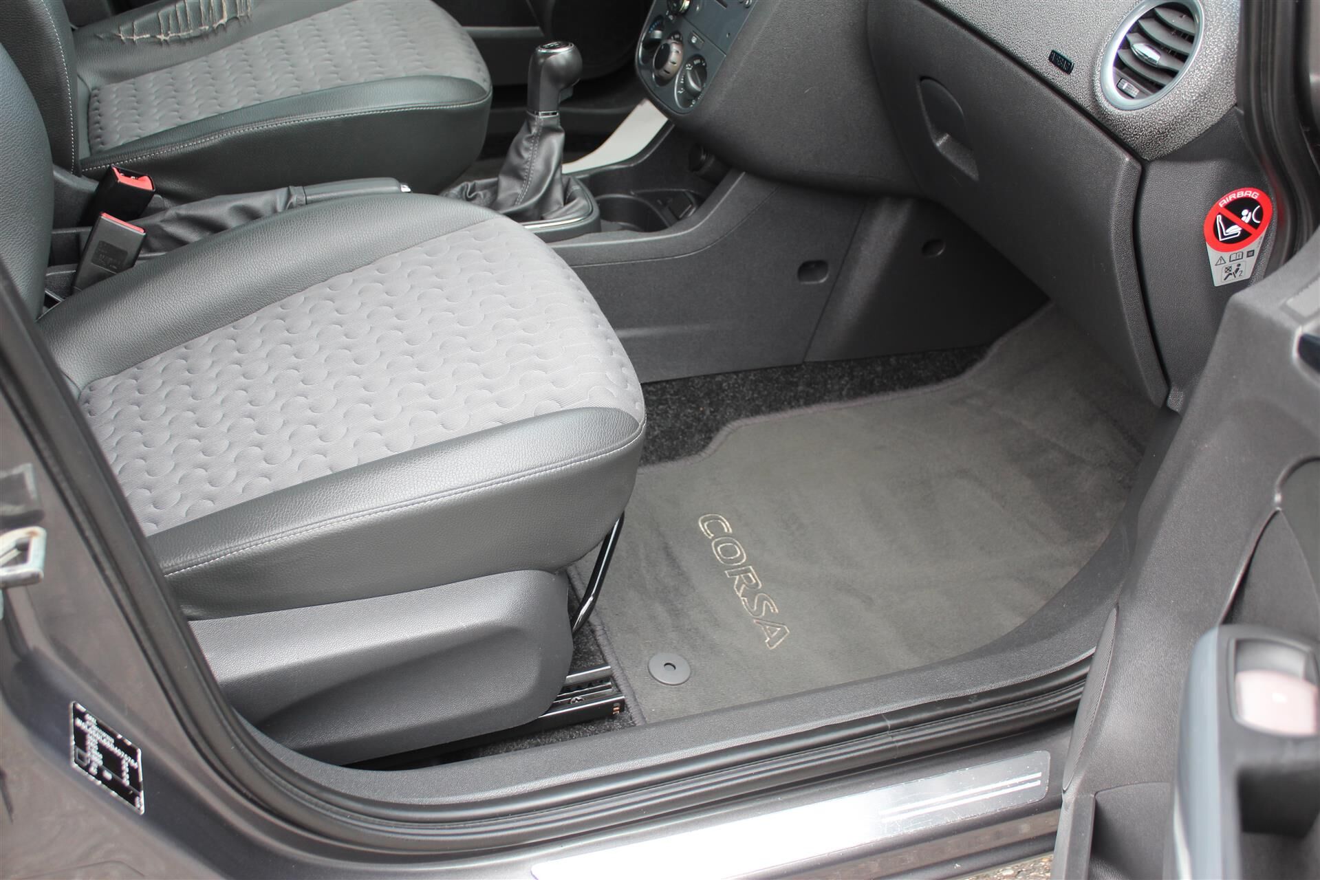 Billede af Opel Corsa 1,2 Twinport Cosmo 85HK 5d