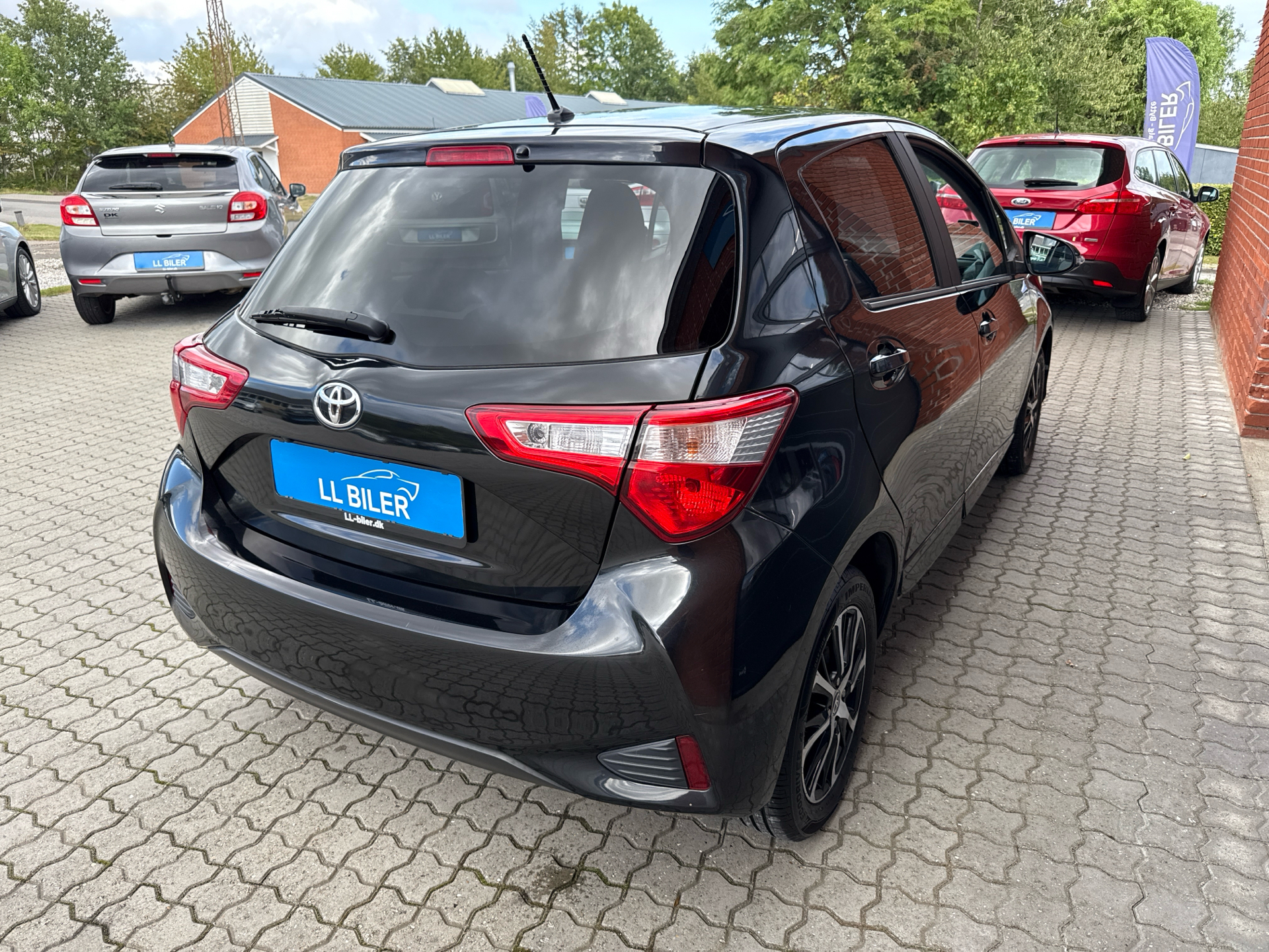 Billede af Toyota Yaris 1,5 VVT-I T2 Premium 111HK 5d 6g