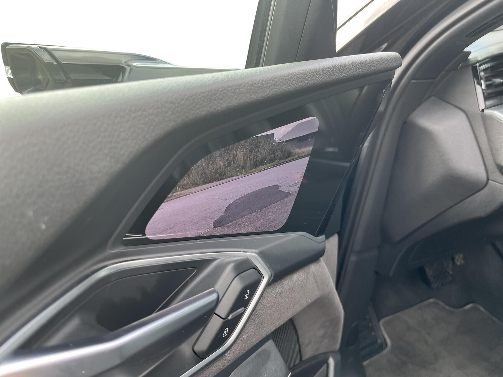 Billede af Audi E-tron 55 Advanced Quattro 408HK 5d Aut.