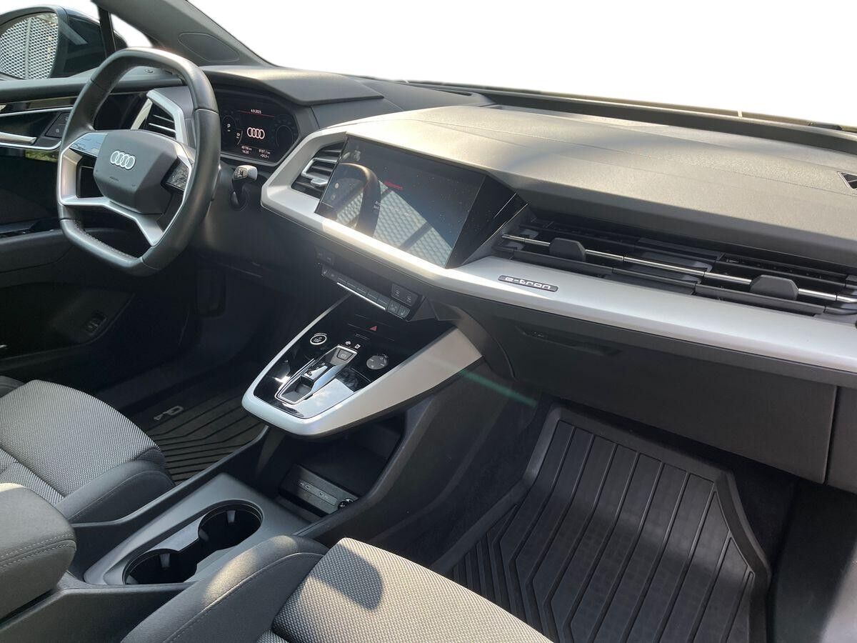 Billede af Audi Q4 50 E-tron Attitude Quattro 299HK 5d Aut.