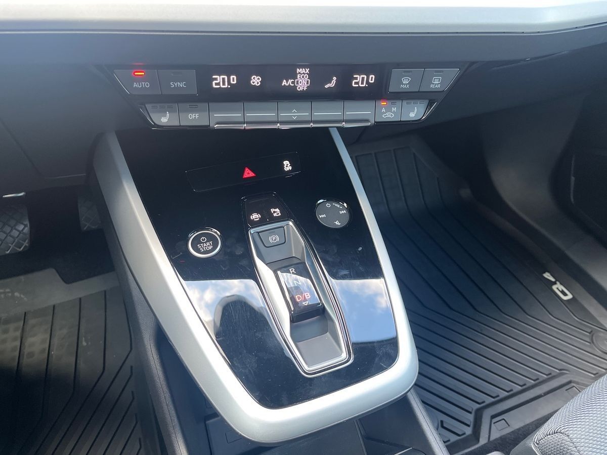 Billede af Audi Q4 50 E-tron Attitude Quattro 299HK 5d Aut.