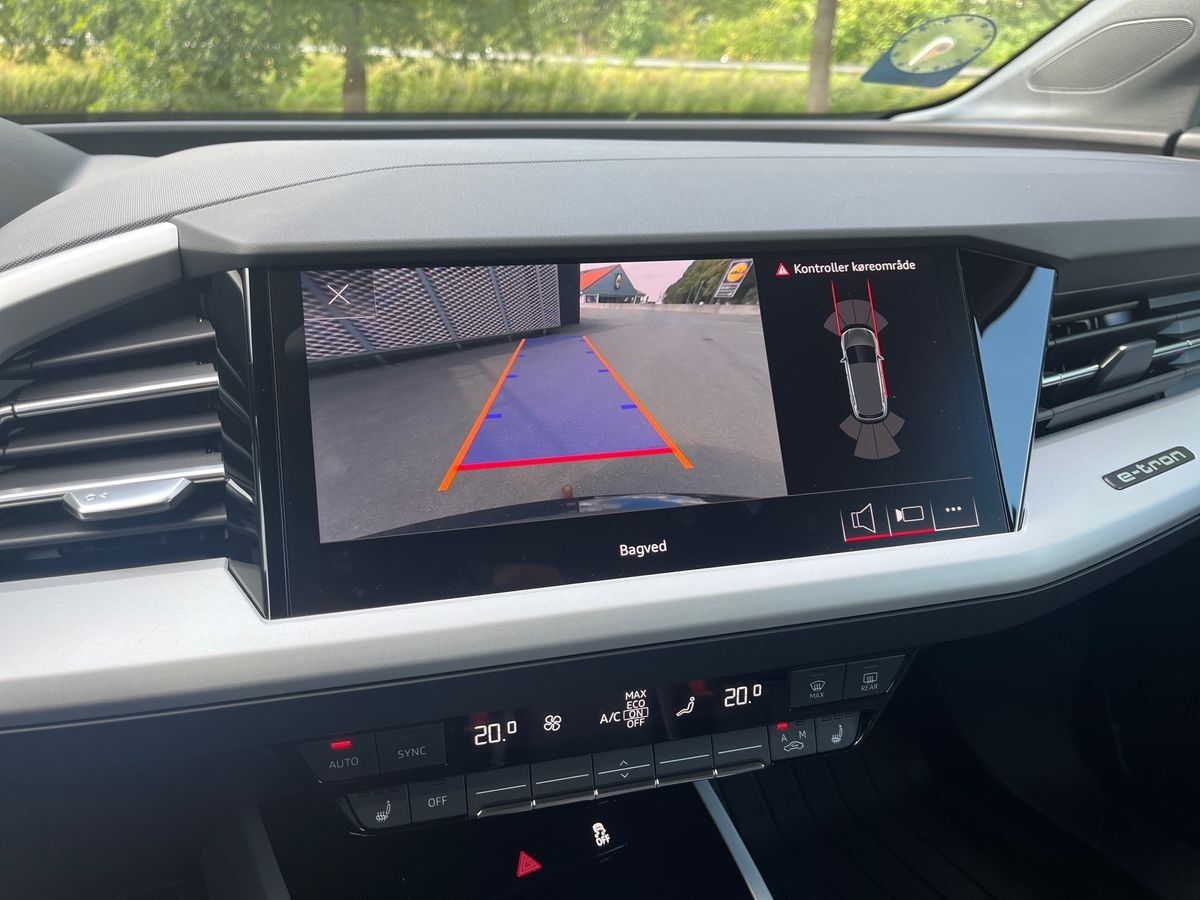 Billede af Audi Q4 50 E-tron Attitude Quattro 299HK 5d Aut.