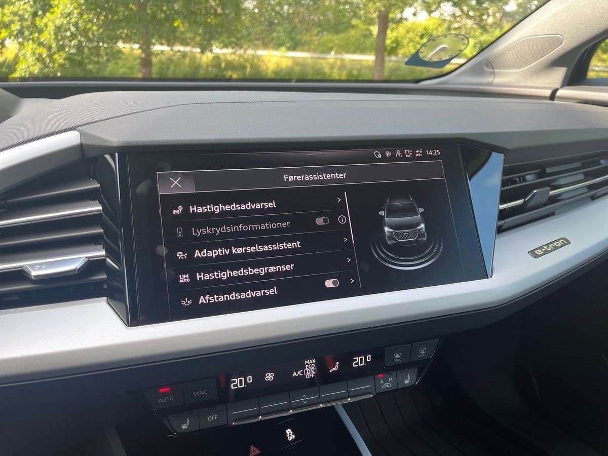 Billede af Audi Q4 50 E-tron Attitude Quattro 299HK 5d Aut.