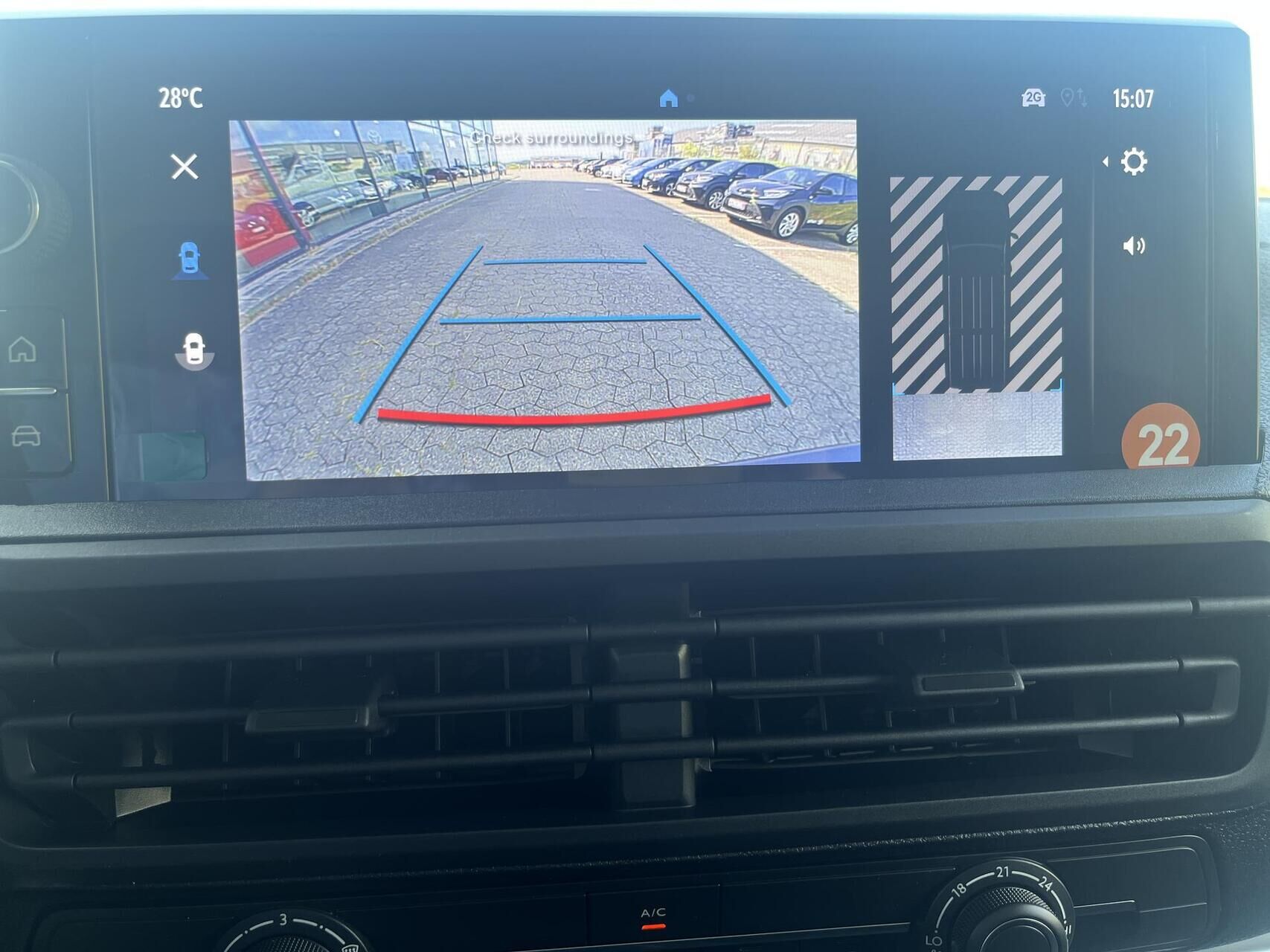 Billede af Toyota Proace 75 kWh (136hk) Long/To skydedør aut. gear Comfort Master