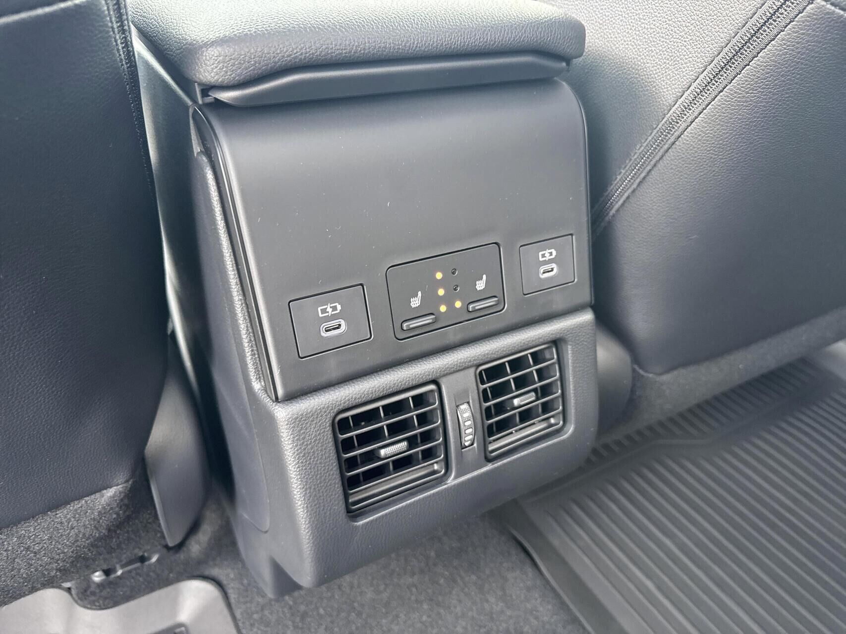 Billede af Toyota BZ4X EL Executive Premium 204HK 5d Aut.