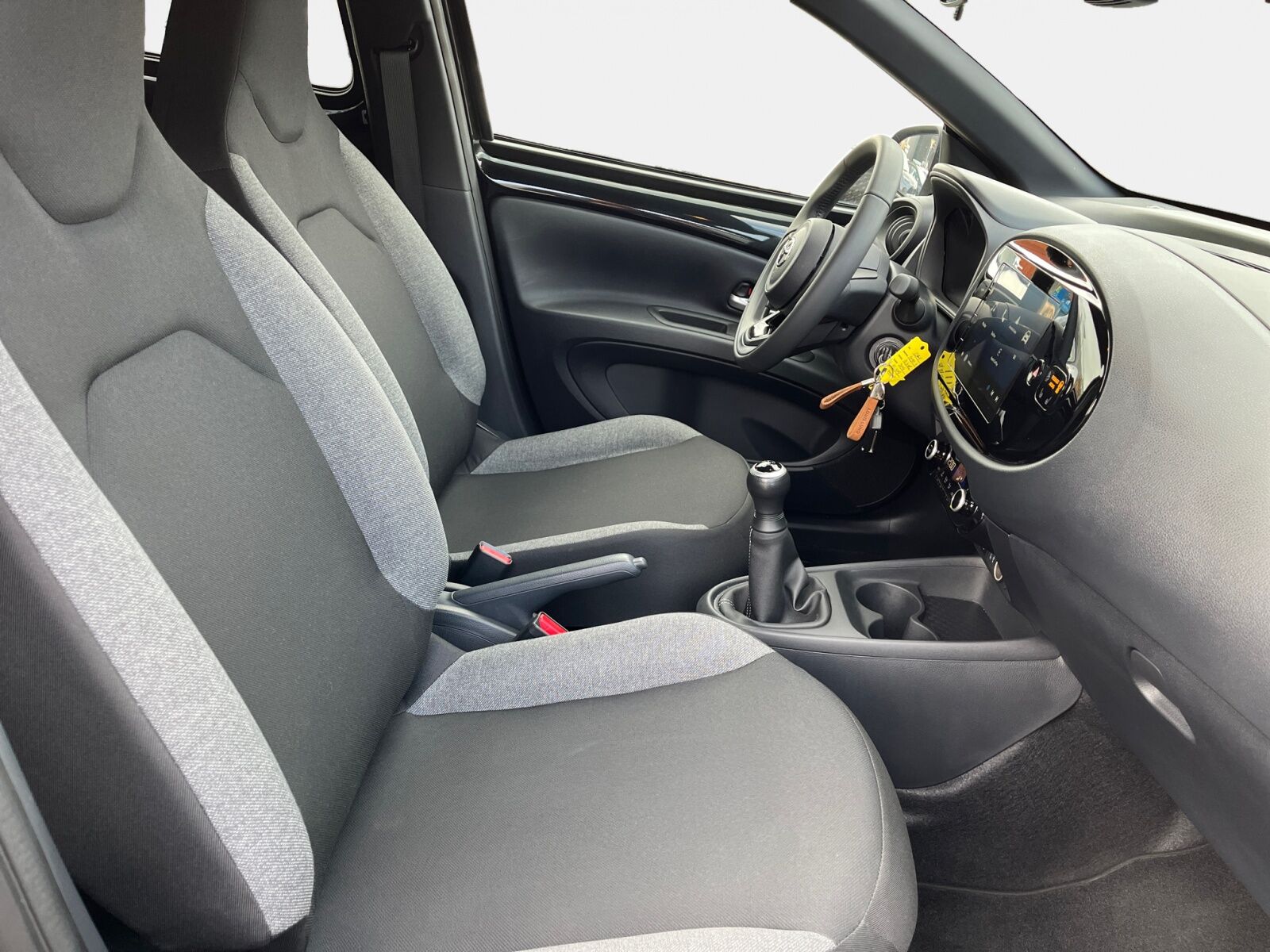 Billede af Toyota Aygo X 1,0 VVT-I Active 72HK 5d