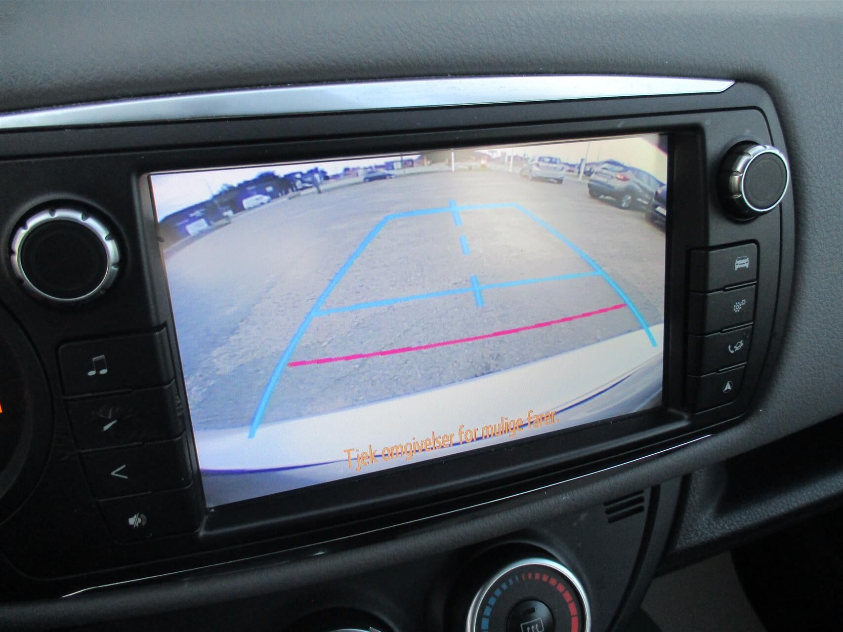 Billede af Toyota Yaris 1,0 VVT-I T2 69HK 5d