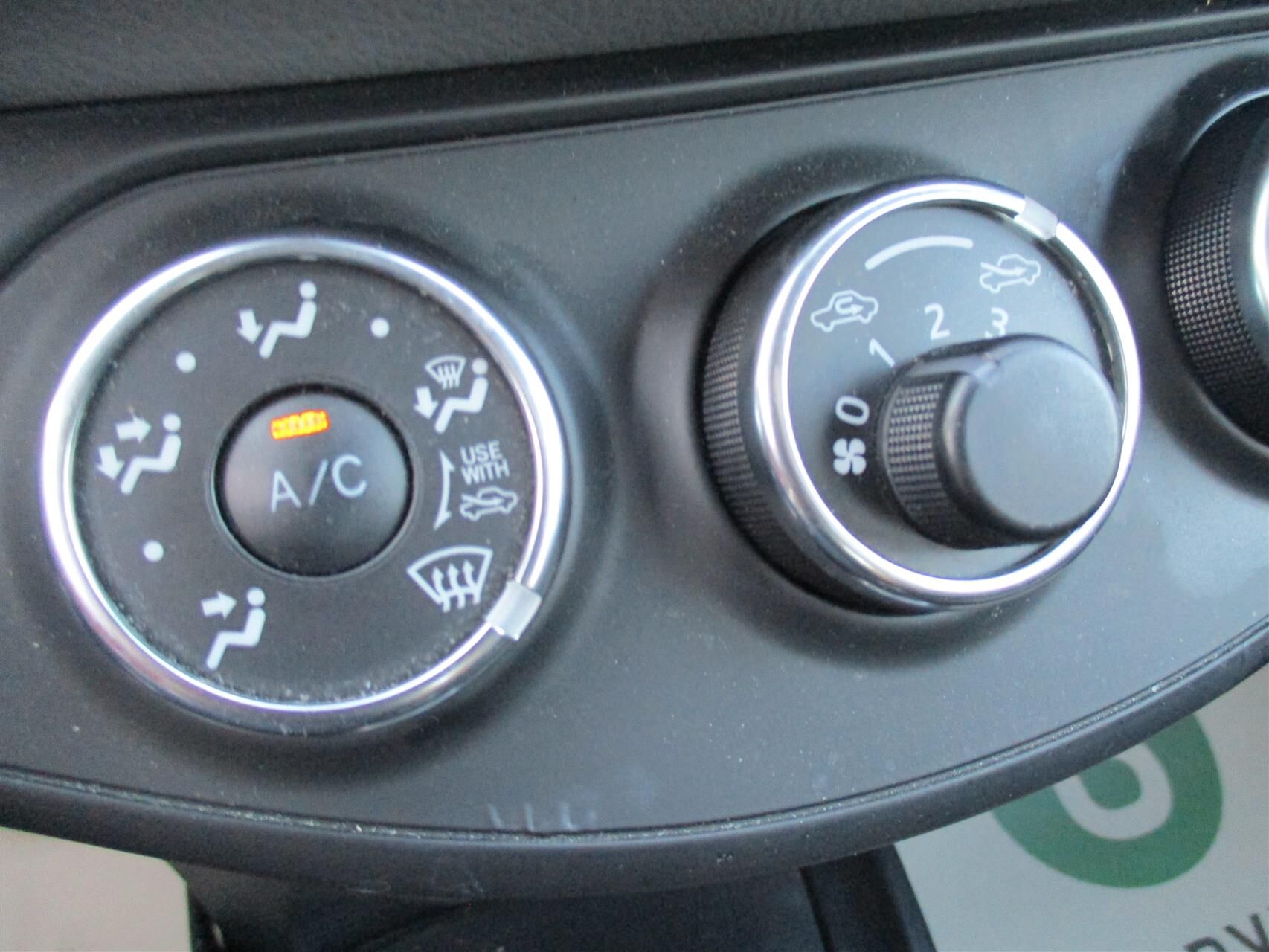 Billede af Toyota Yaris 1,0 VVT-I T2 69HK 5d