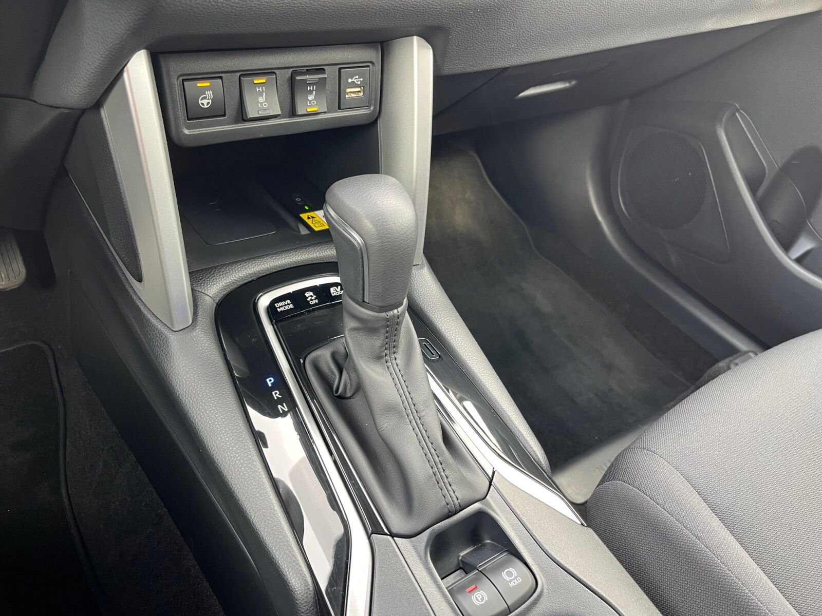 Billede af Toyota Corolla Cross 1,8 Hybrid Style Comfort 140HK 5d Aut.