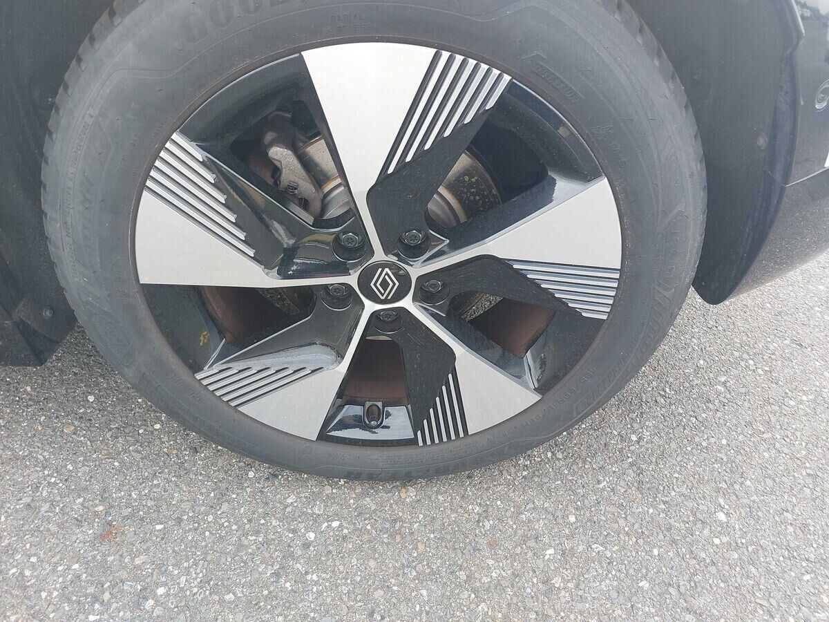 Billede af Renault Mégane E-TECH Equilibre 220HK 5d Aut.
