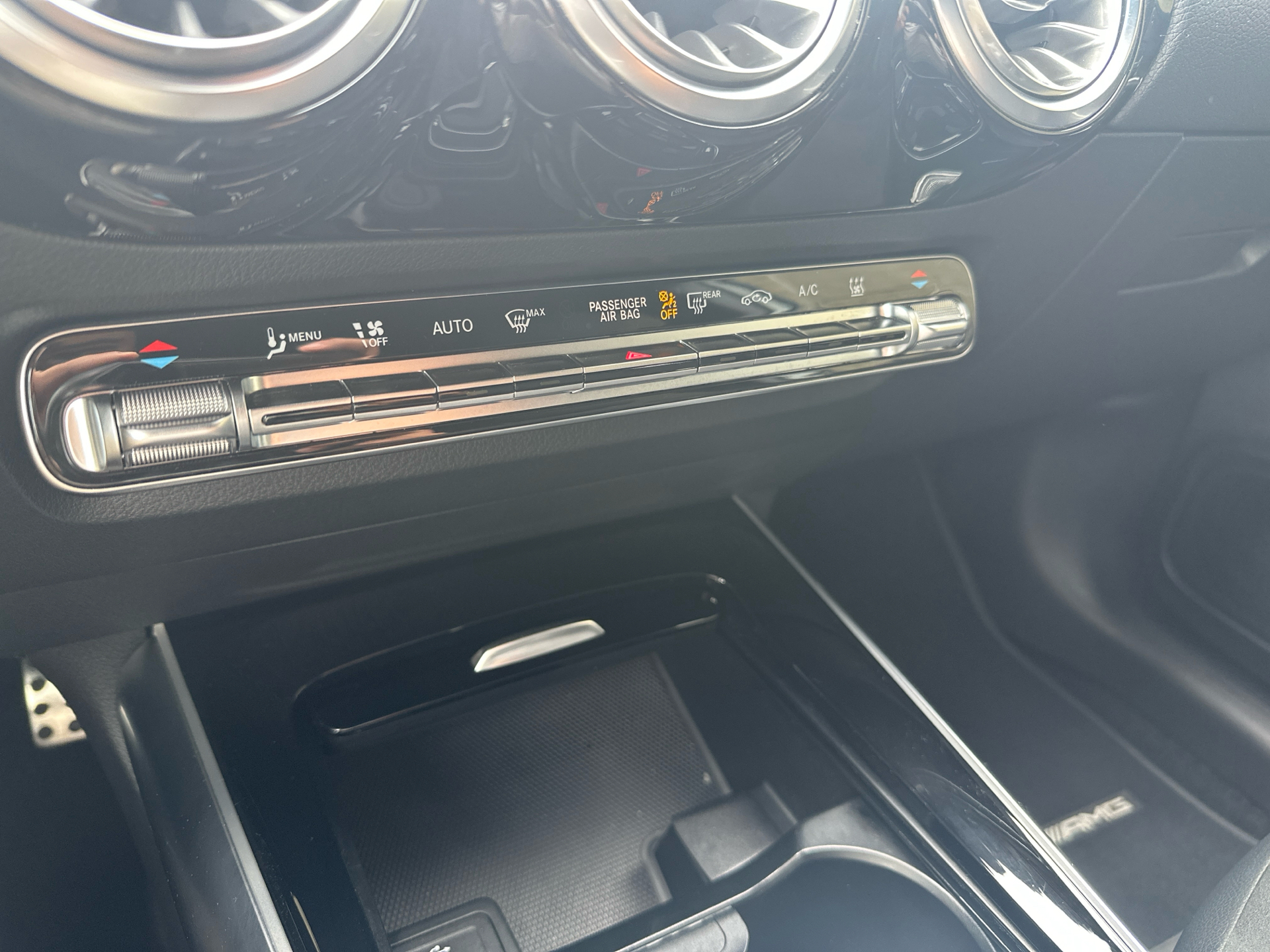 Billede af Mercedes-Benz EQA 250+ EL AMG Advance Plus 190HK 5d Aut.