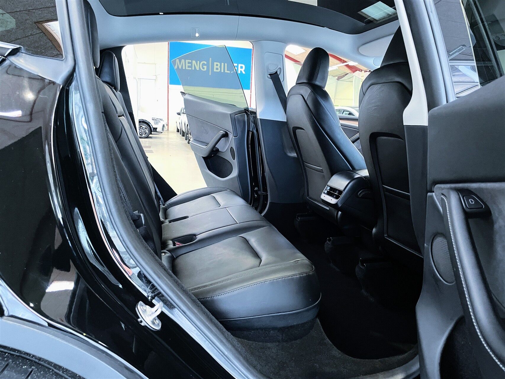 Billede af Tesla Model Y EL RWD 299HK 5d Aut.