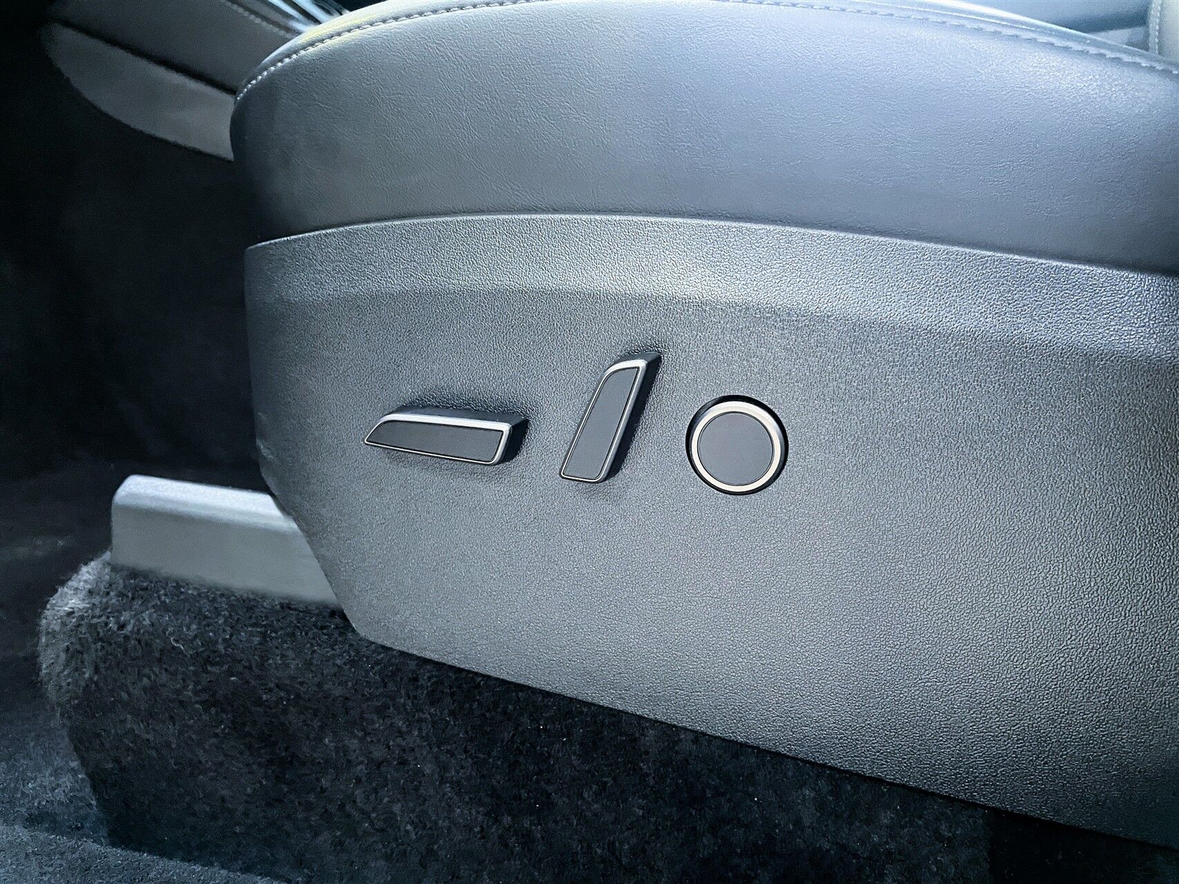 Billede af Tesla Model Y EL RWD 299HK 5d Aut.