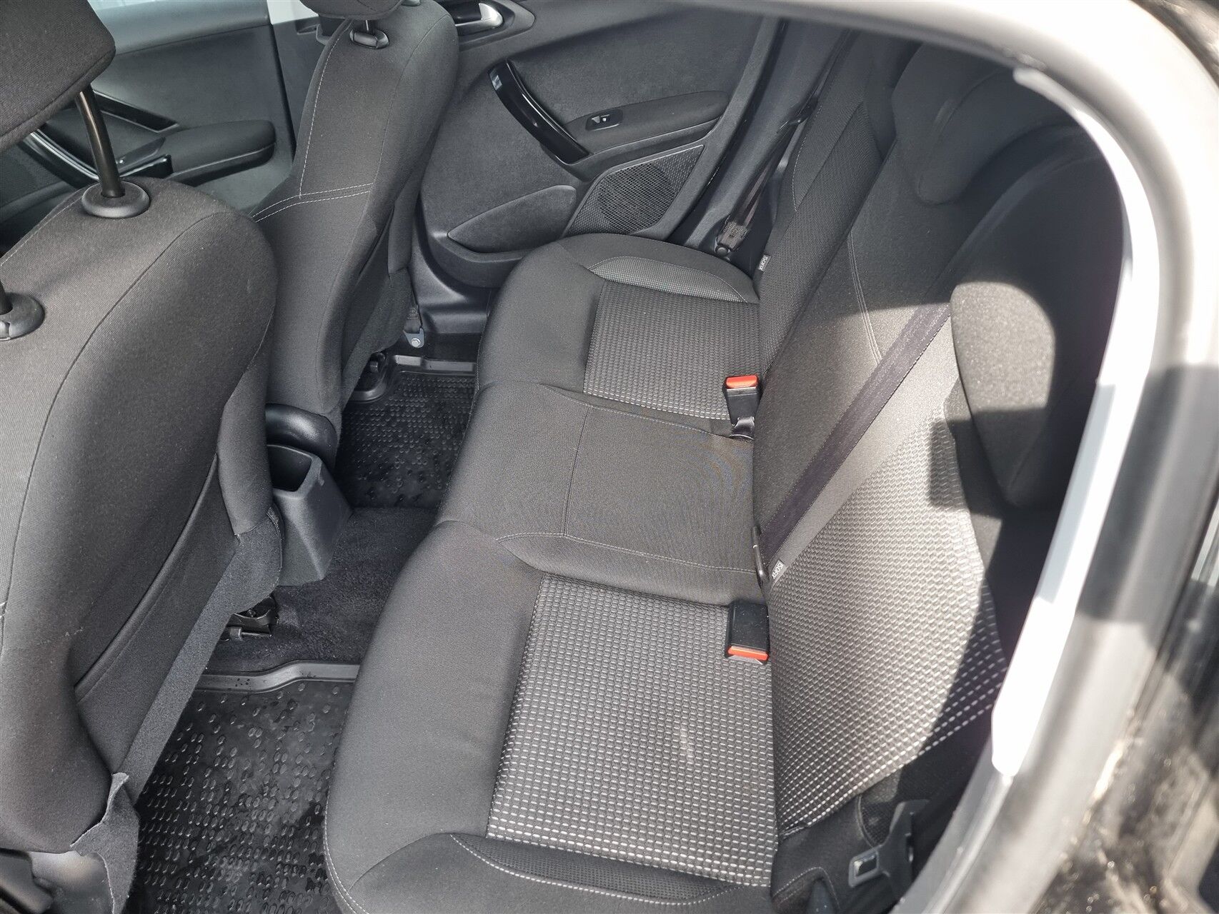 Billede af Peugeot 208 1,6 BlueHDi Desire 100HK 5d