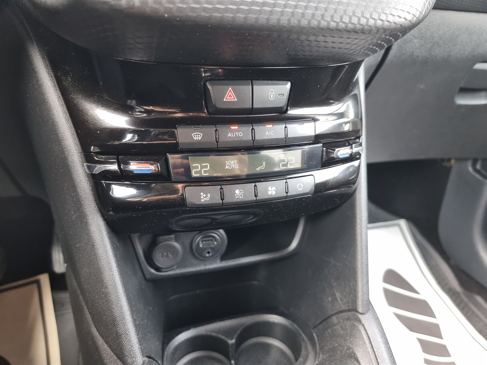 Billede af Peugeot 208 1,6 BlueHDi Desire 100HK 5d