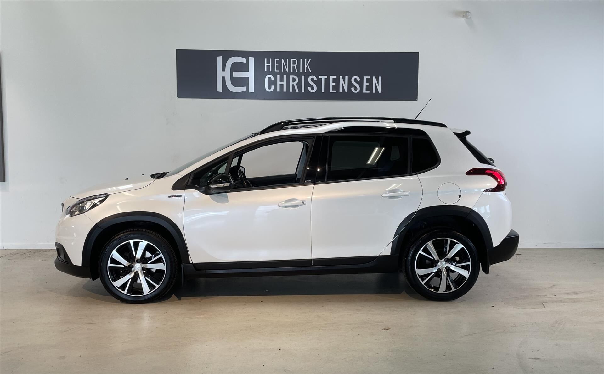 Billede af Peugeot 2008 1,5 BlueHDi GT Line Sky EAT6 120HK 5d 6g Aut.