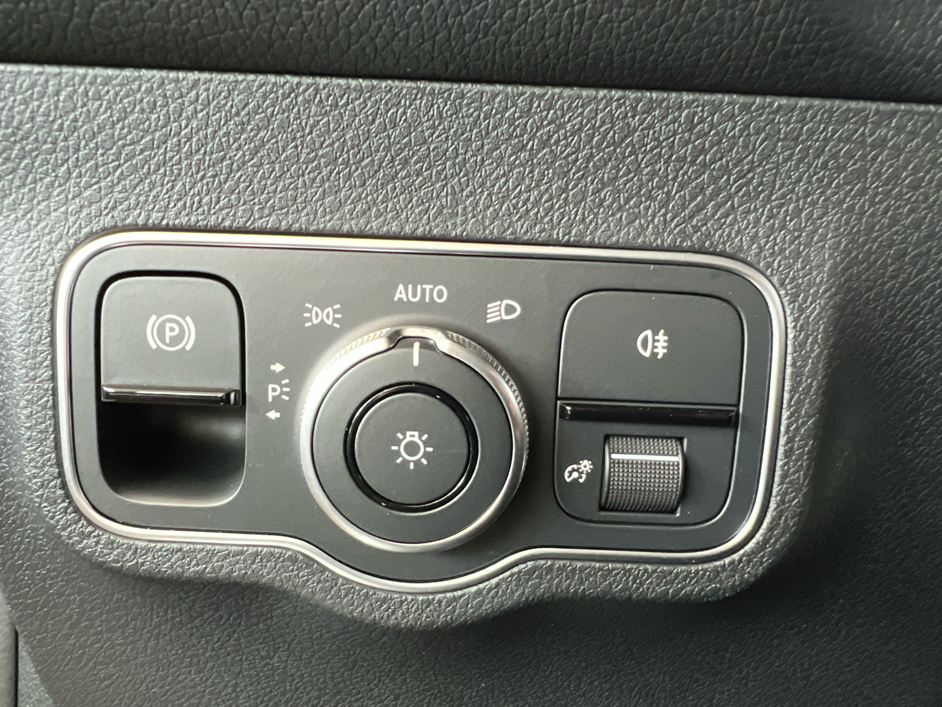 Billede af Mercedes-Benz EQB 250+ EL Progressive 190HK 5d Aut.