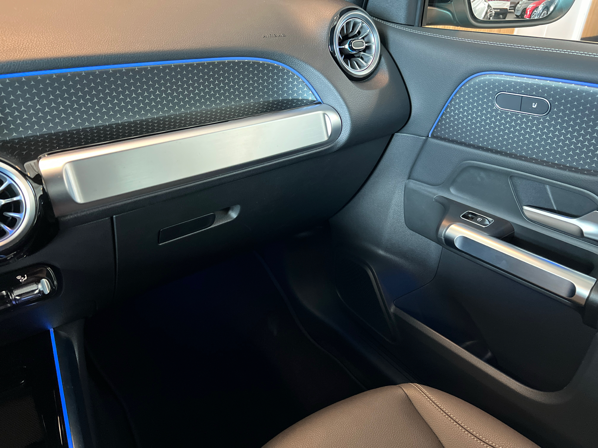 Billede af Mercedes-Benz EQB 250+ EL Progressive 190HK 5d Aut.