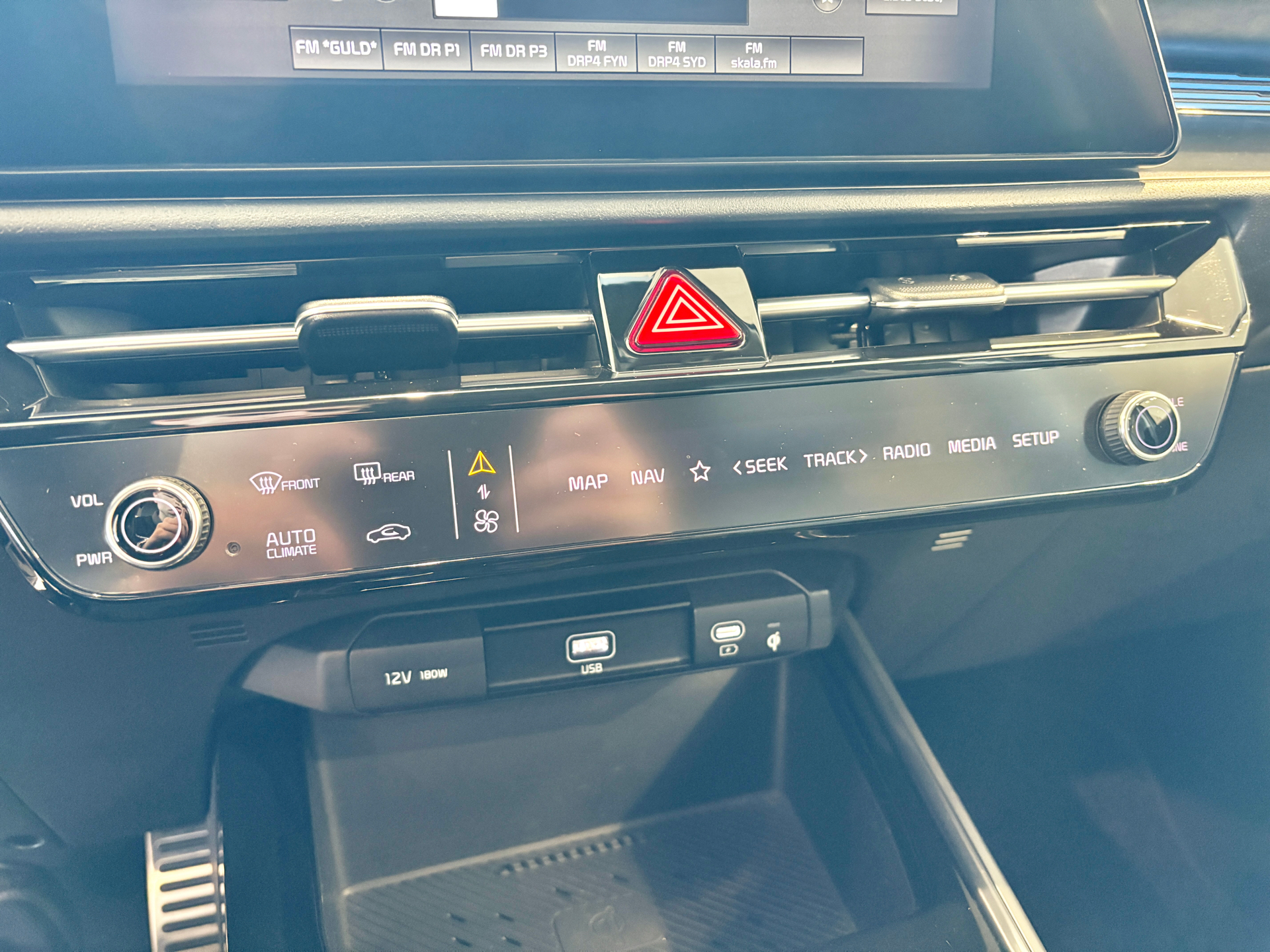 Billede af Kia Niro 1,6 GDI PHEV  Plugin-hybrid Upgrade DCT 183HK 5d 6g Aut.