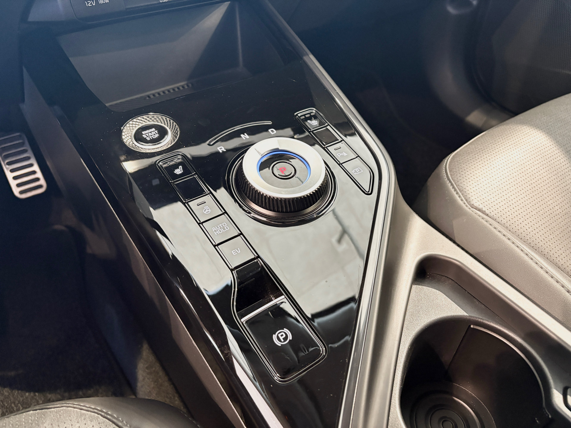 Billede af Kia Niro 1,6 GDI PHEV  Plugin-hybrid Upgrade DCT 183HK 5d 6g Aut.