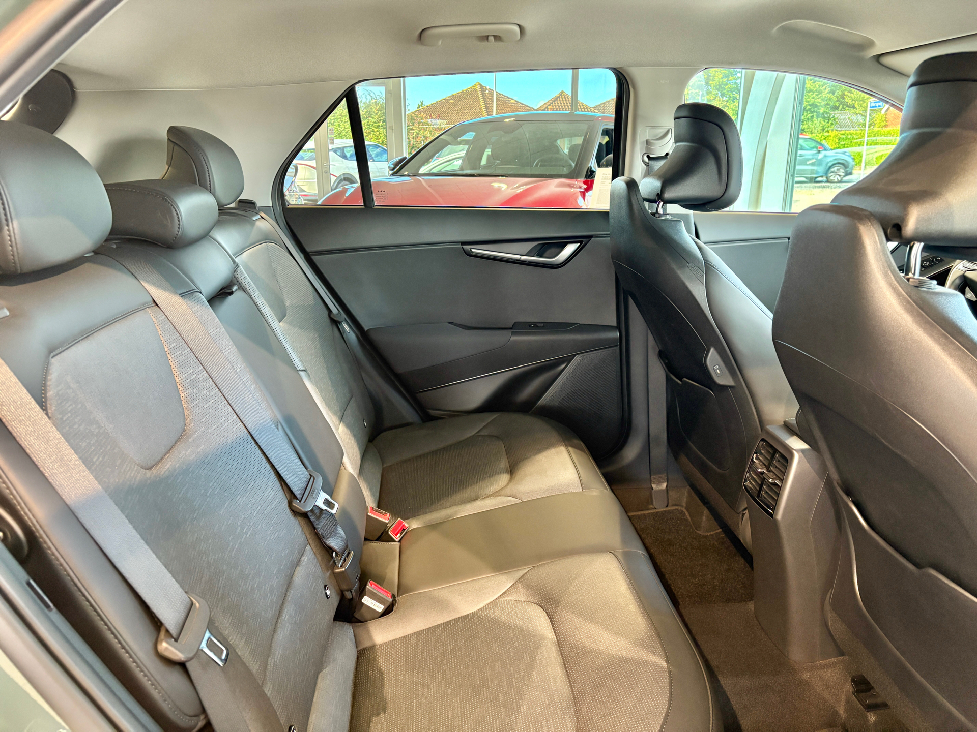 Billede af Kia Niro 1,6 GDI PHEV  Plugin-hybrid Upgrade DCT 183HK 5d 6g Aut.
