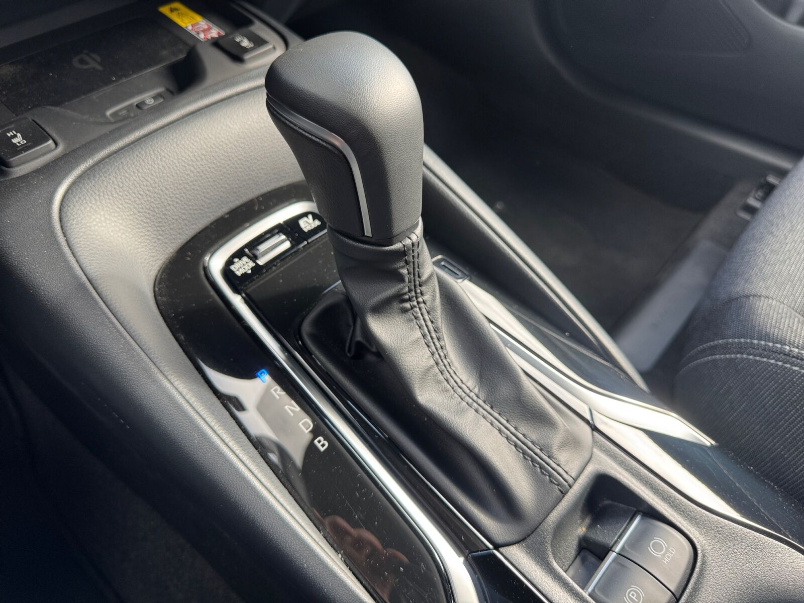 Billede af Toyota Corolla Touring Sports 1,8 Hybrid Active Comfort Plus E-CVT 140HK Stc Trinl. Gear