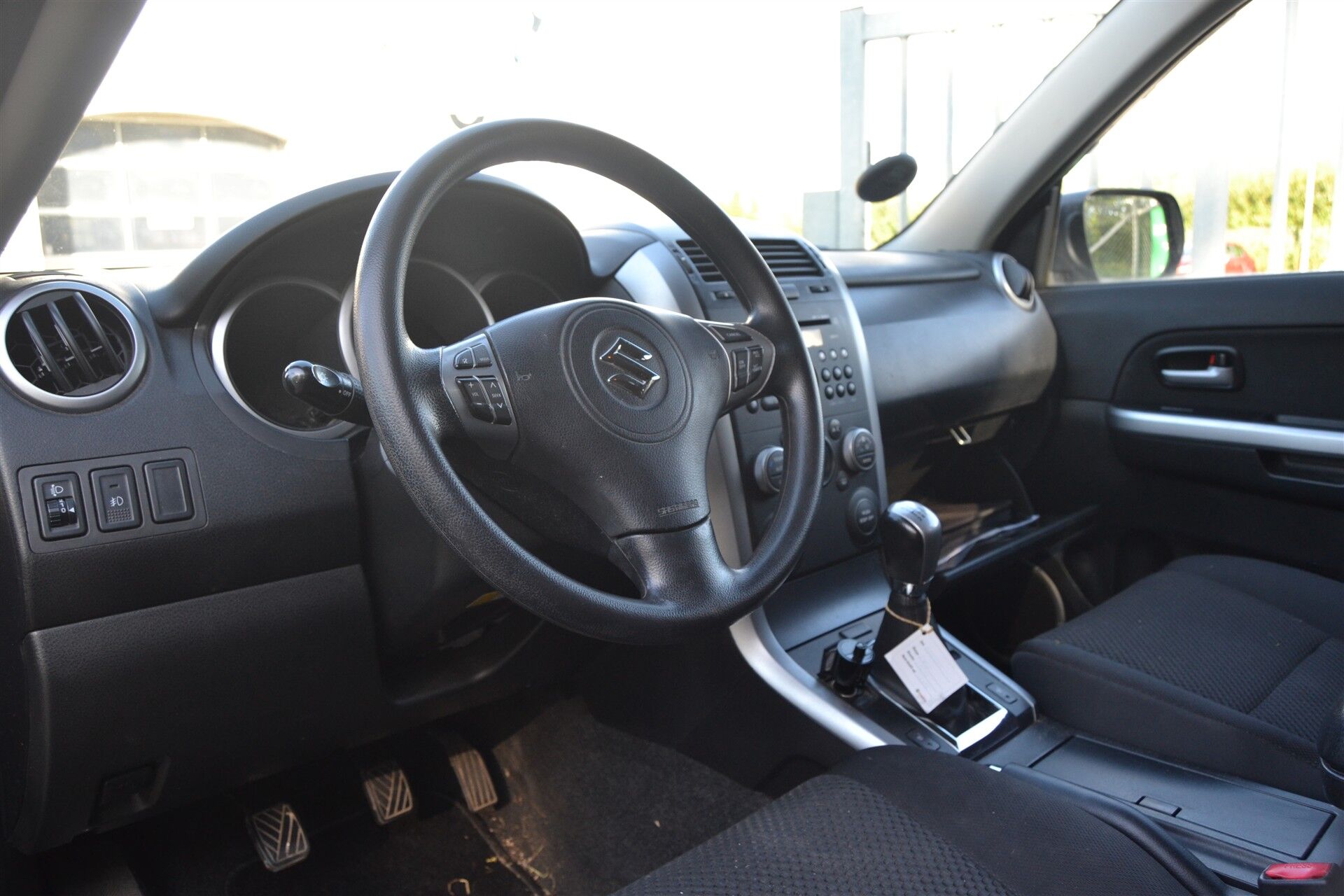Billede af Suzuki Grand Vitara 2,4 GLX 4x4 169HK 5d