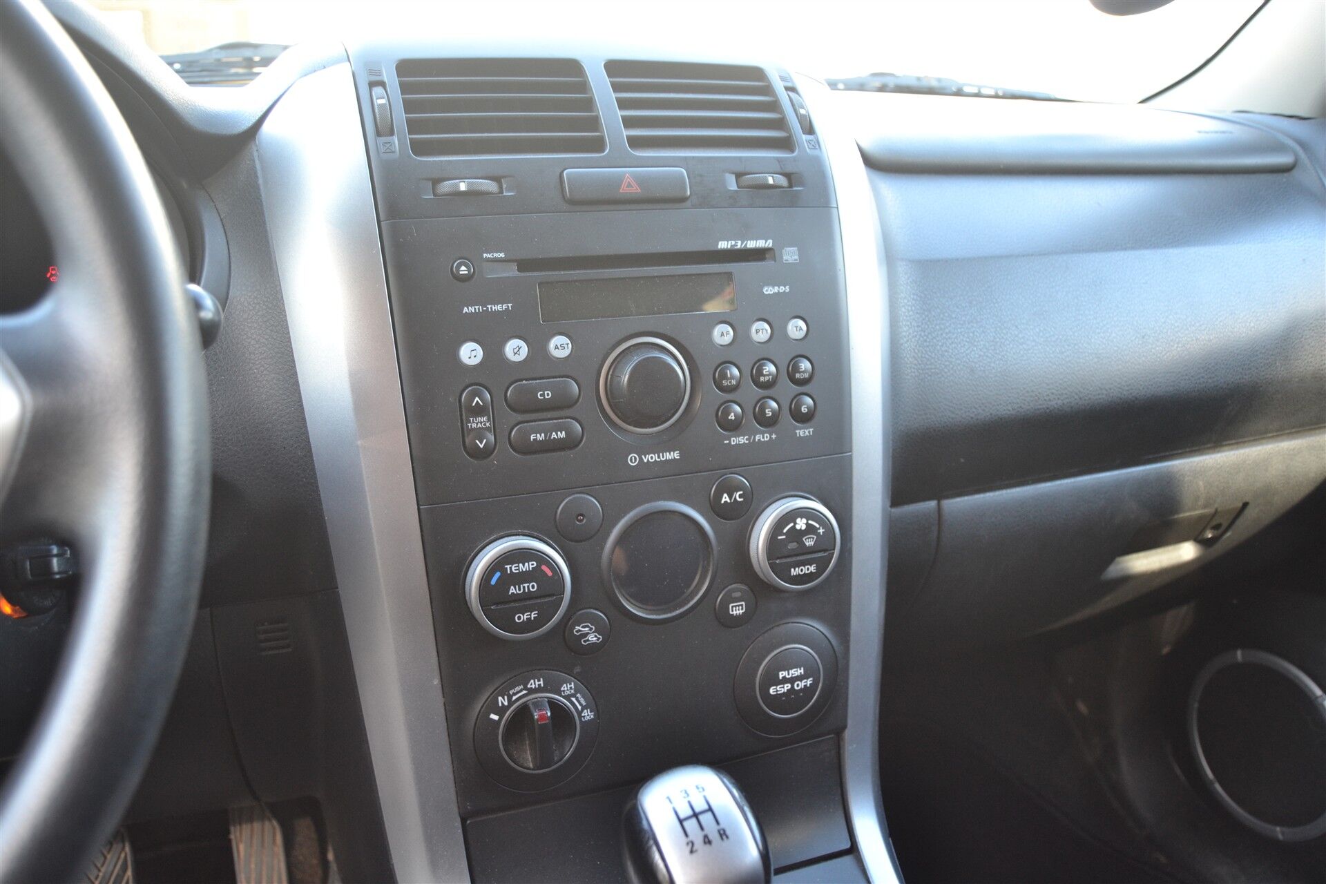 Billede af Suzuki Grand Vitara 2,4 GLX 4x4 169HK 5d